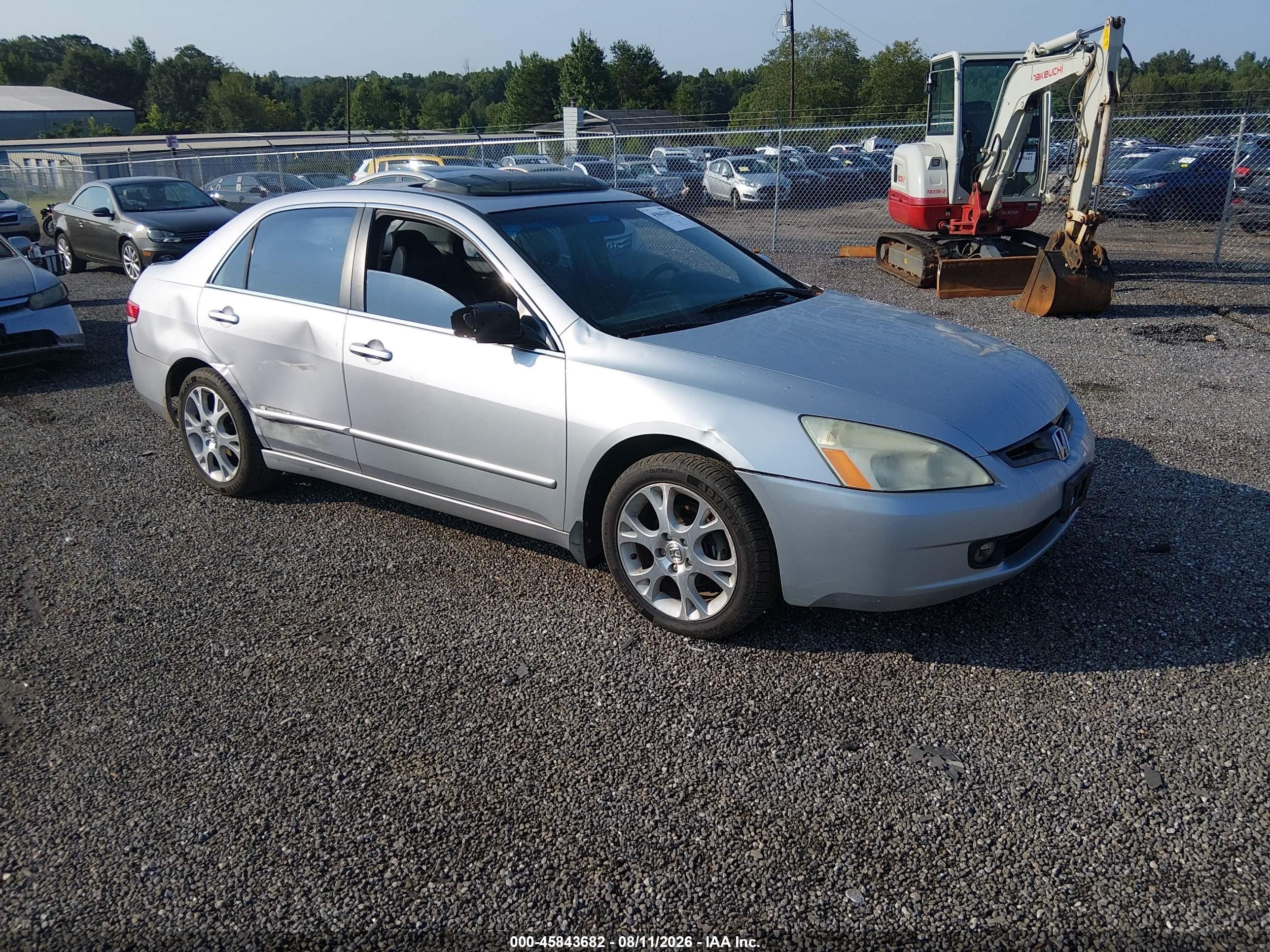 2004 Honda Accord 2.4 Ex Silver vin: 1HGCM56884A035804