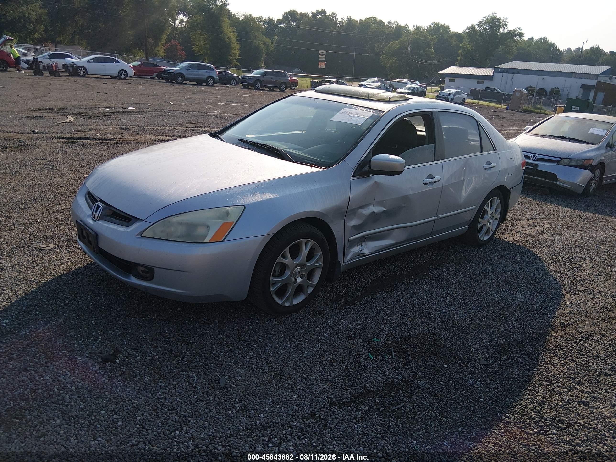 2004 Honda Accord 2.4 Ex Silver vin: 1HGCM56884A035804