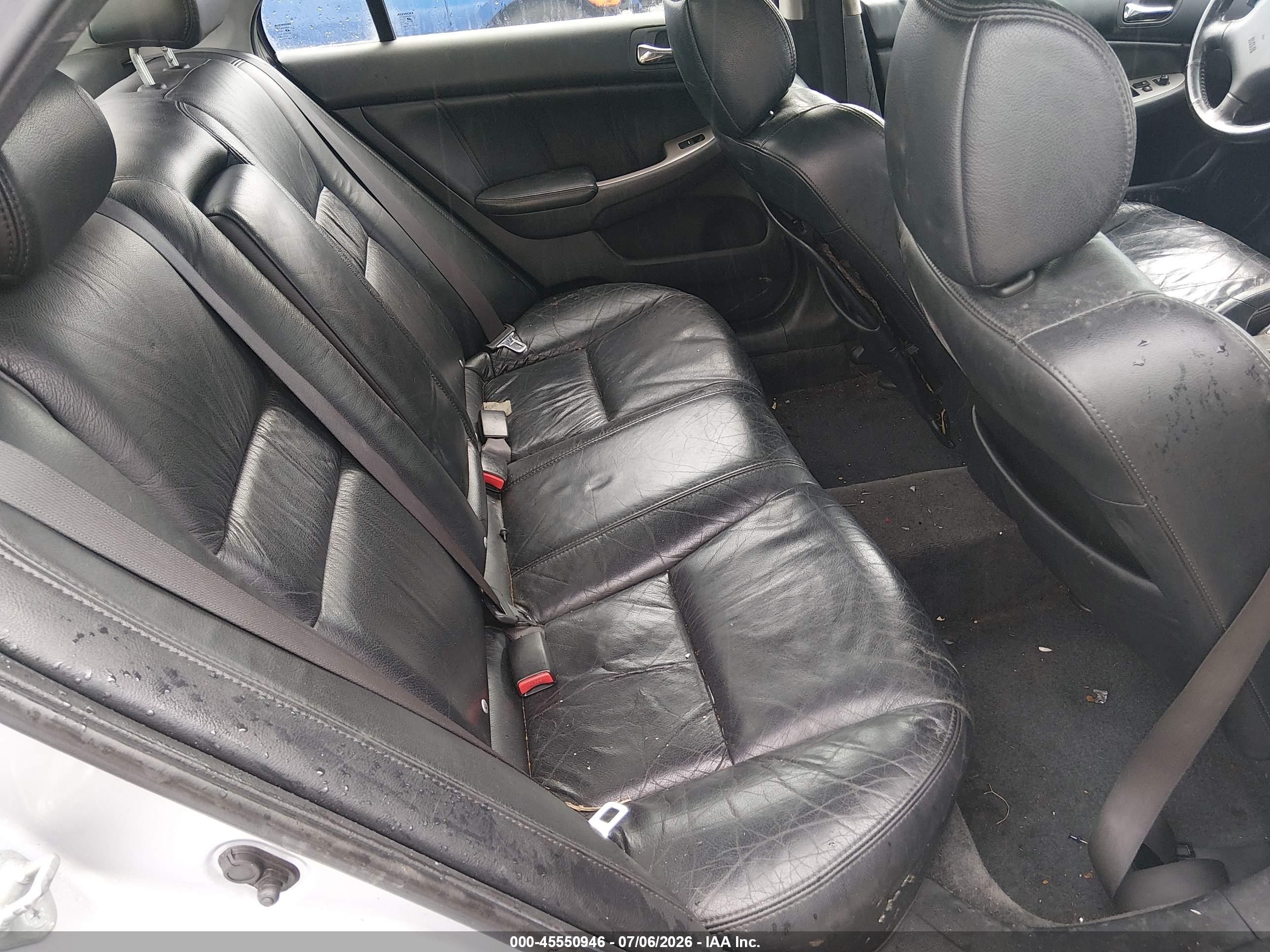 2004 Honda Accord 2.4 Ex Silver vin: 1HGCM56884A162388