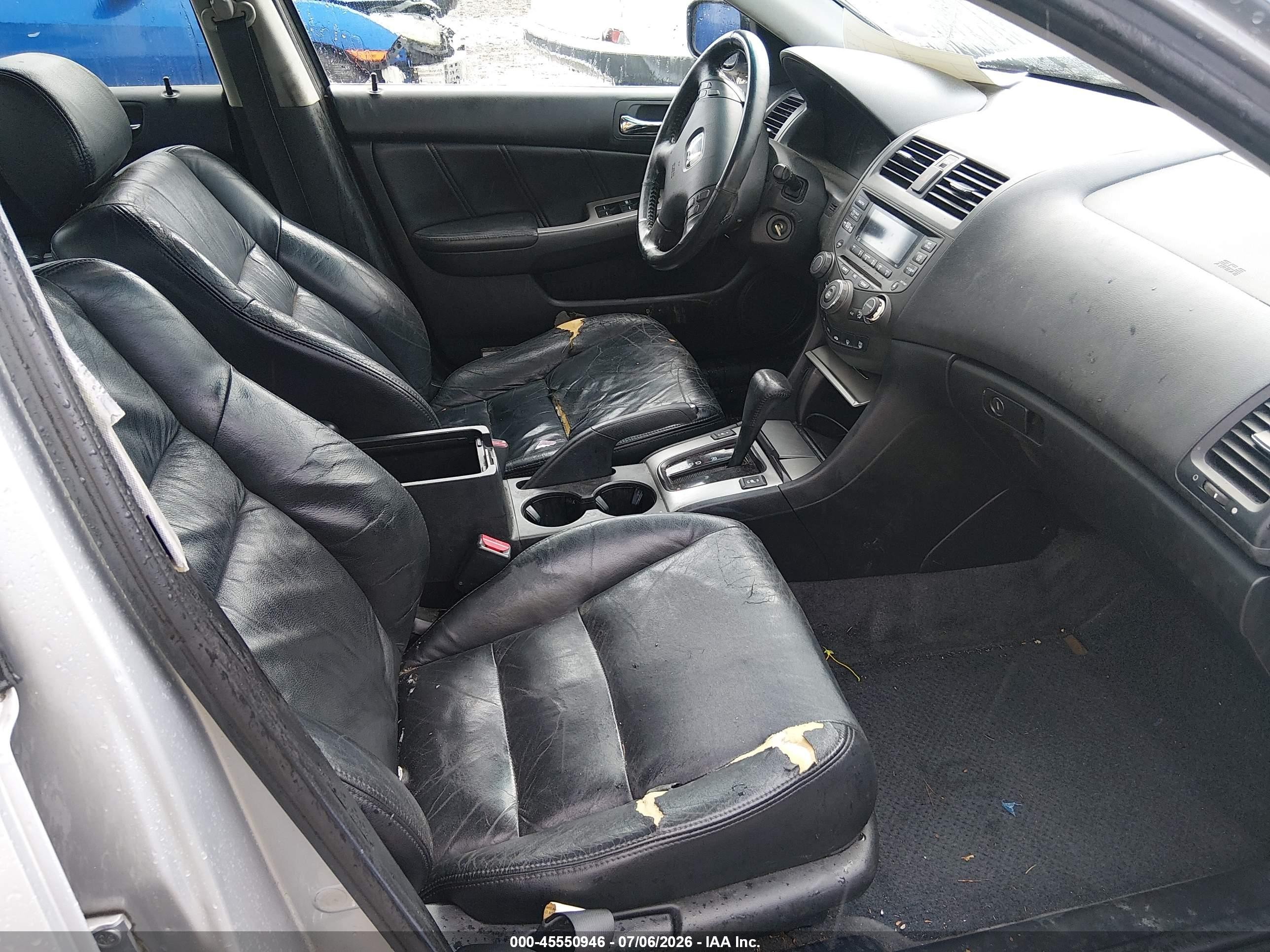2004 Honda Accord 2.4 Ex Silver vin: 1HGCM56884A162388