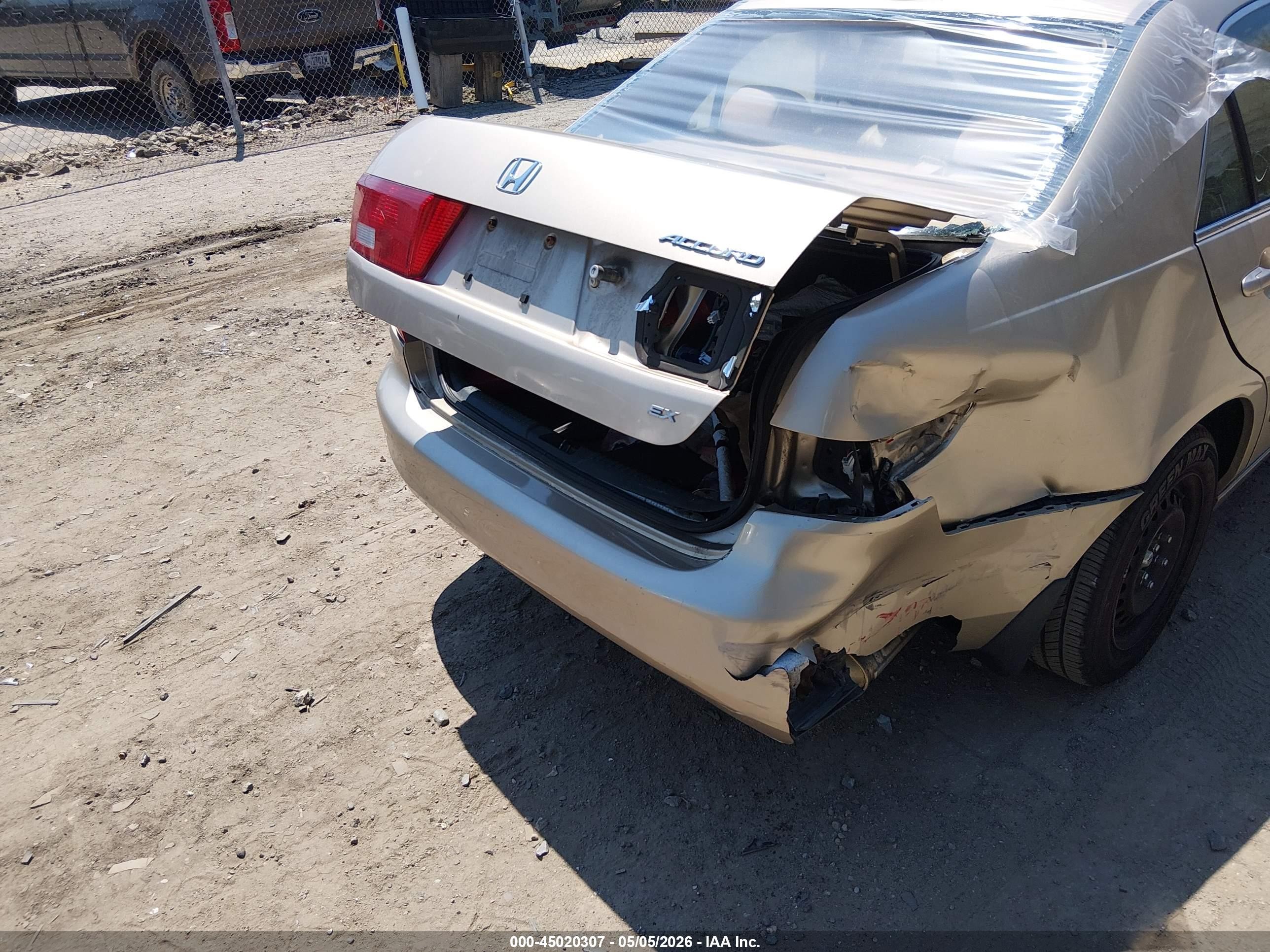 2005 Honda Accord 2.4 Ex Gold vin: 1HGCM56885A022083