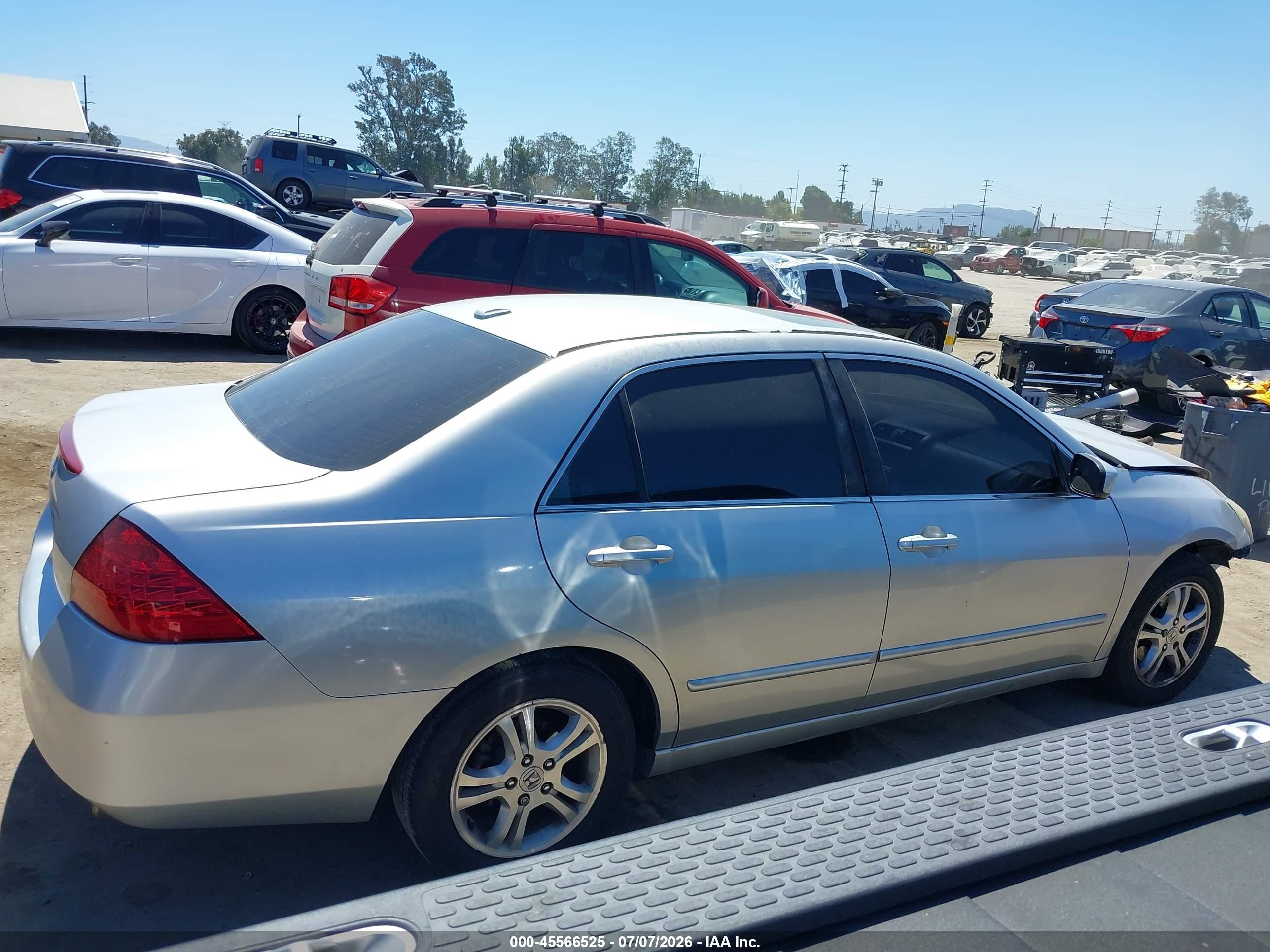 2006 Honda Accord 2.4 Ex Silver vin: 1HGCM56886A041038