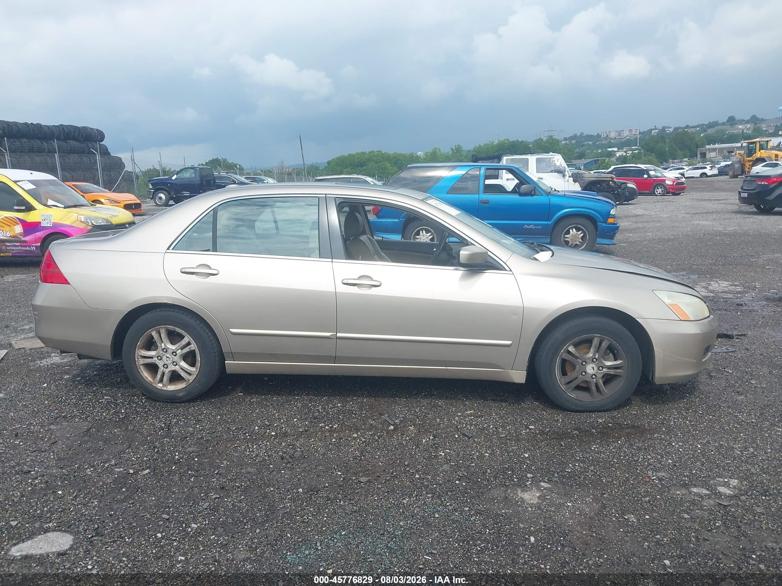 2006 Honda Accord 2.4 Ex Tan vin: 1HGCM56886A074413