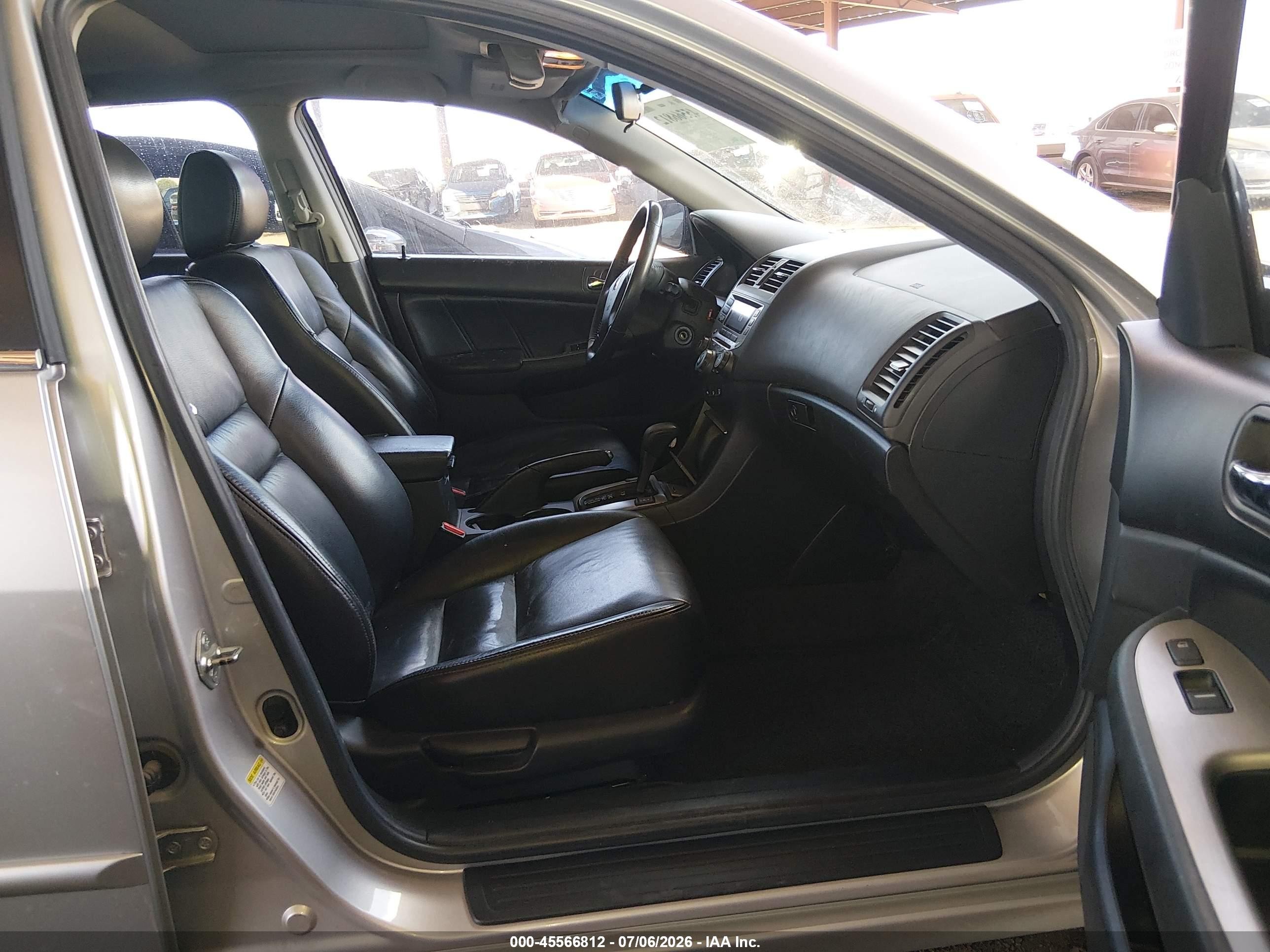 2006 Honda Accord 2.4 Ex Silver vin: 1HGCM56886A095150