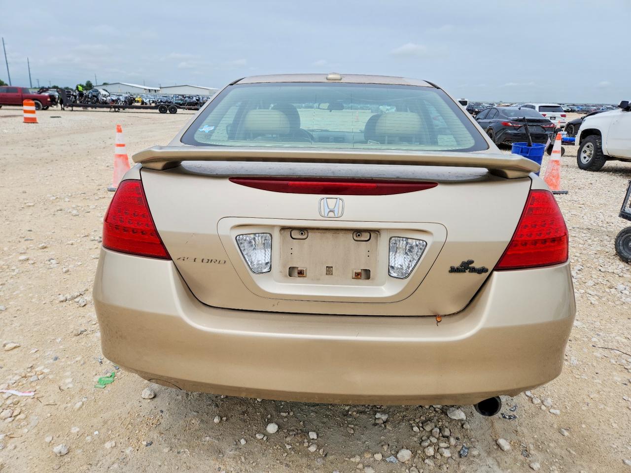 2006 Honda Accord Ex Gold vin: 1HGCM56886A134223