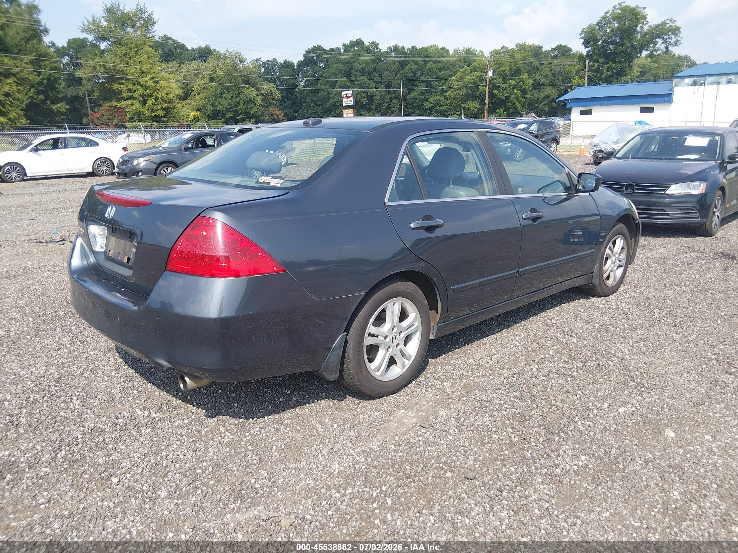 2006 Honda Accord 2.4 Ex Серый vin: 1HGCM56886A182661