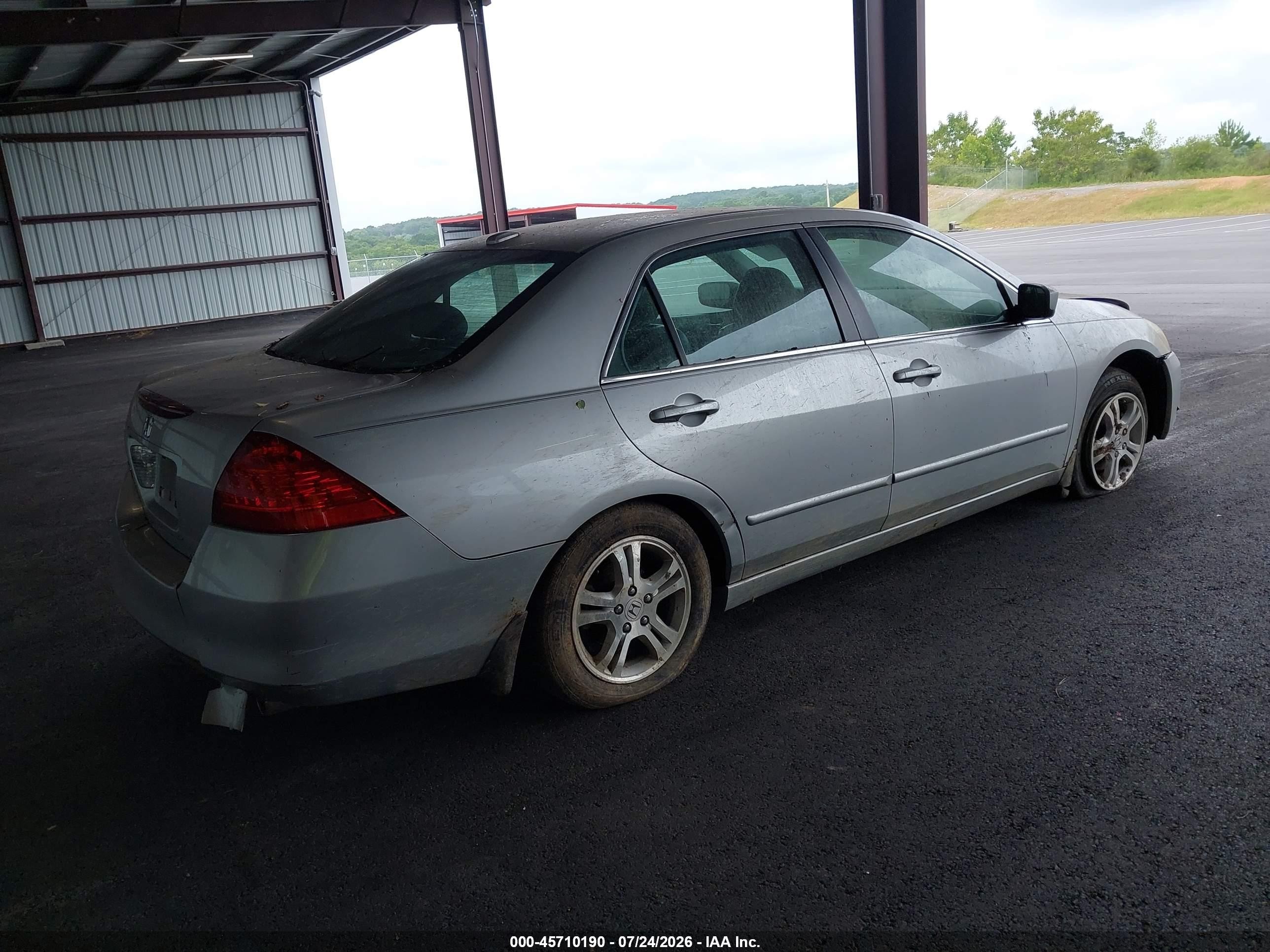 2007 Honda Accord 2.4 Ex Серебряный vin: 1HGCM56887A012429