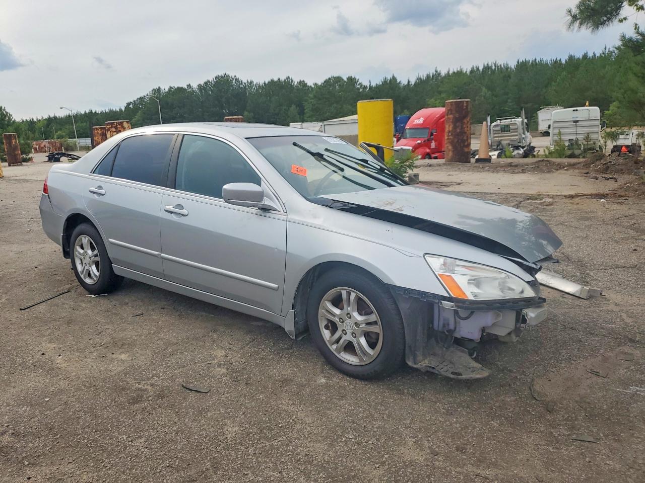 2007 Honda Accord Ex Silver vin: 1HGCM56887A041848