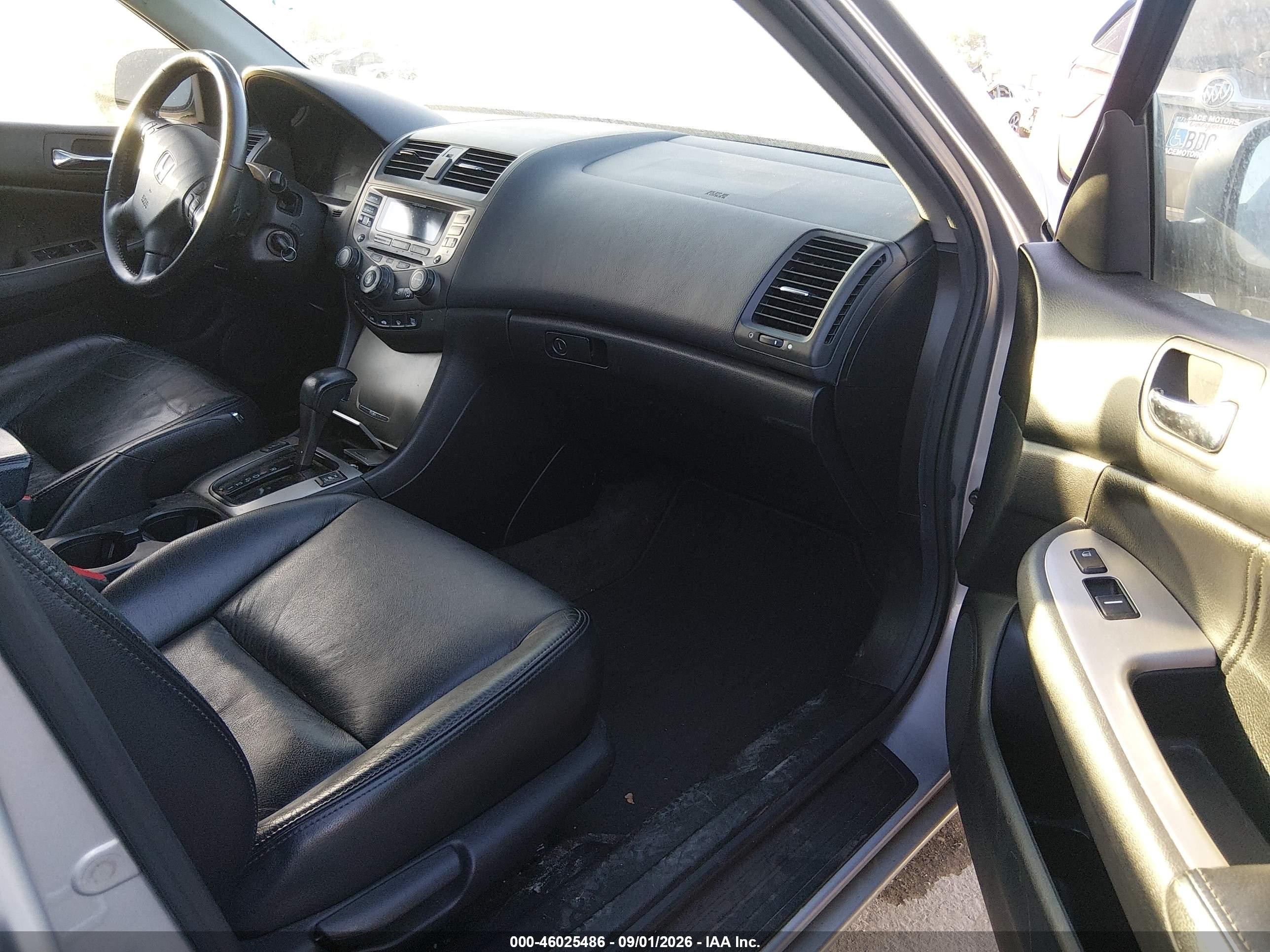 2007 Honda Accord 2.4 Ex Silver vin: 1HGCM56887A105807