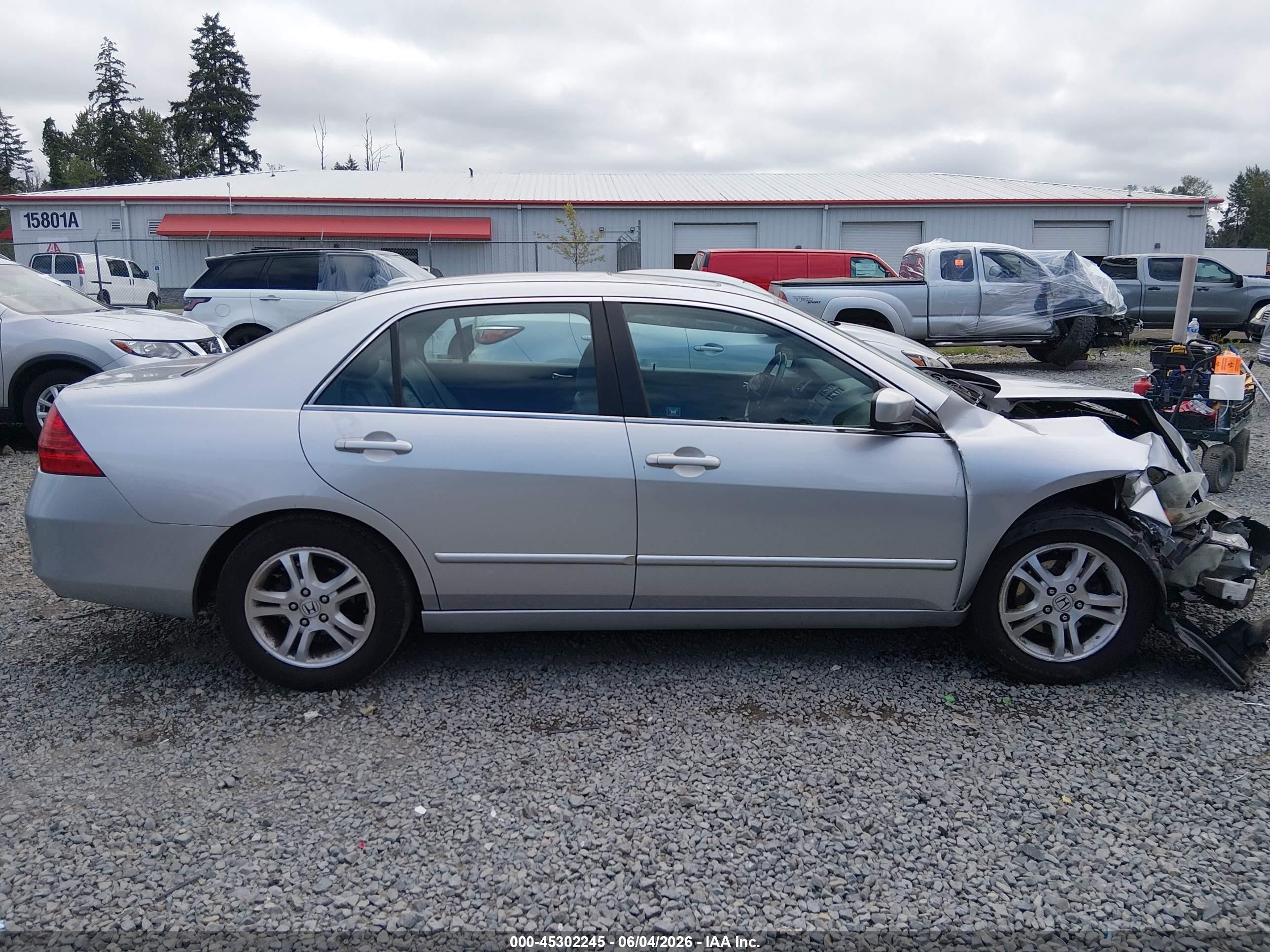 2007 Honda Accord 2.4 Ex Silver vin: 1HGCM56887A124647