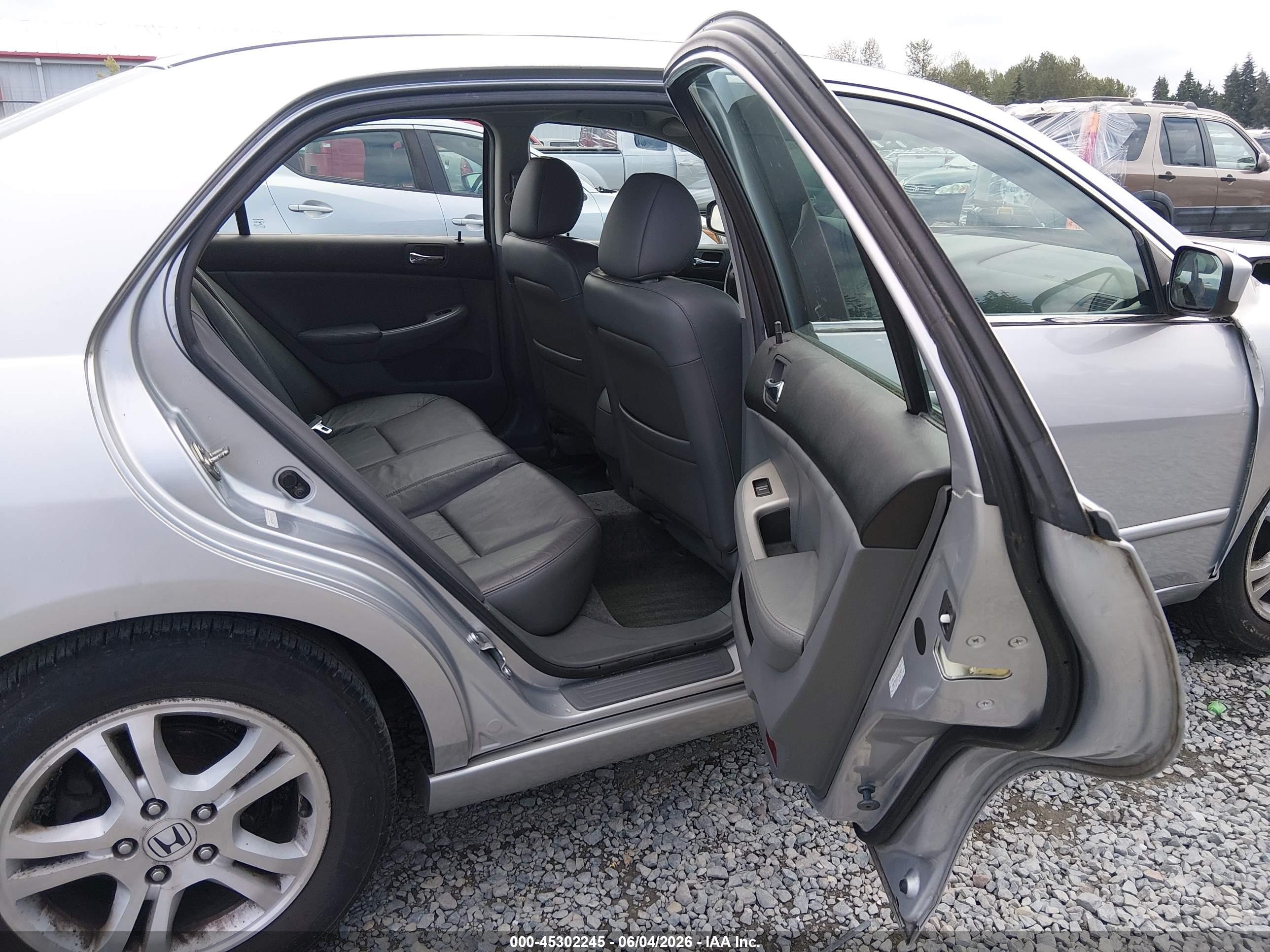 2007 Honda Accord 2.4 Ex Silver vin: 1HGCM56887A124647