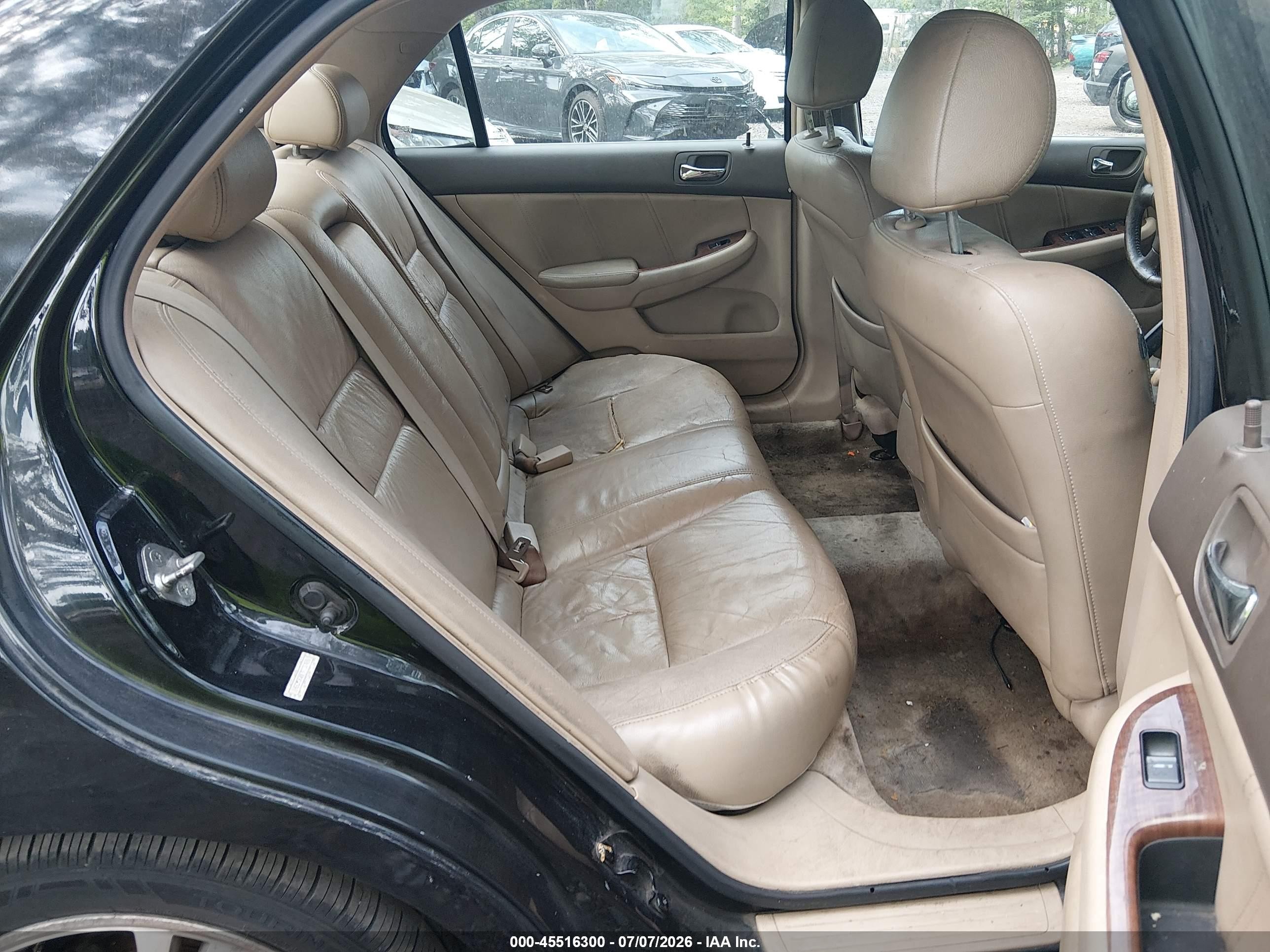 2007 Honda Accord 2.4 Ex Черный vin: 1HGCM56887A136426