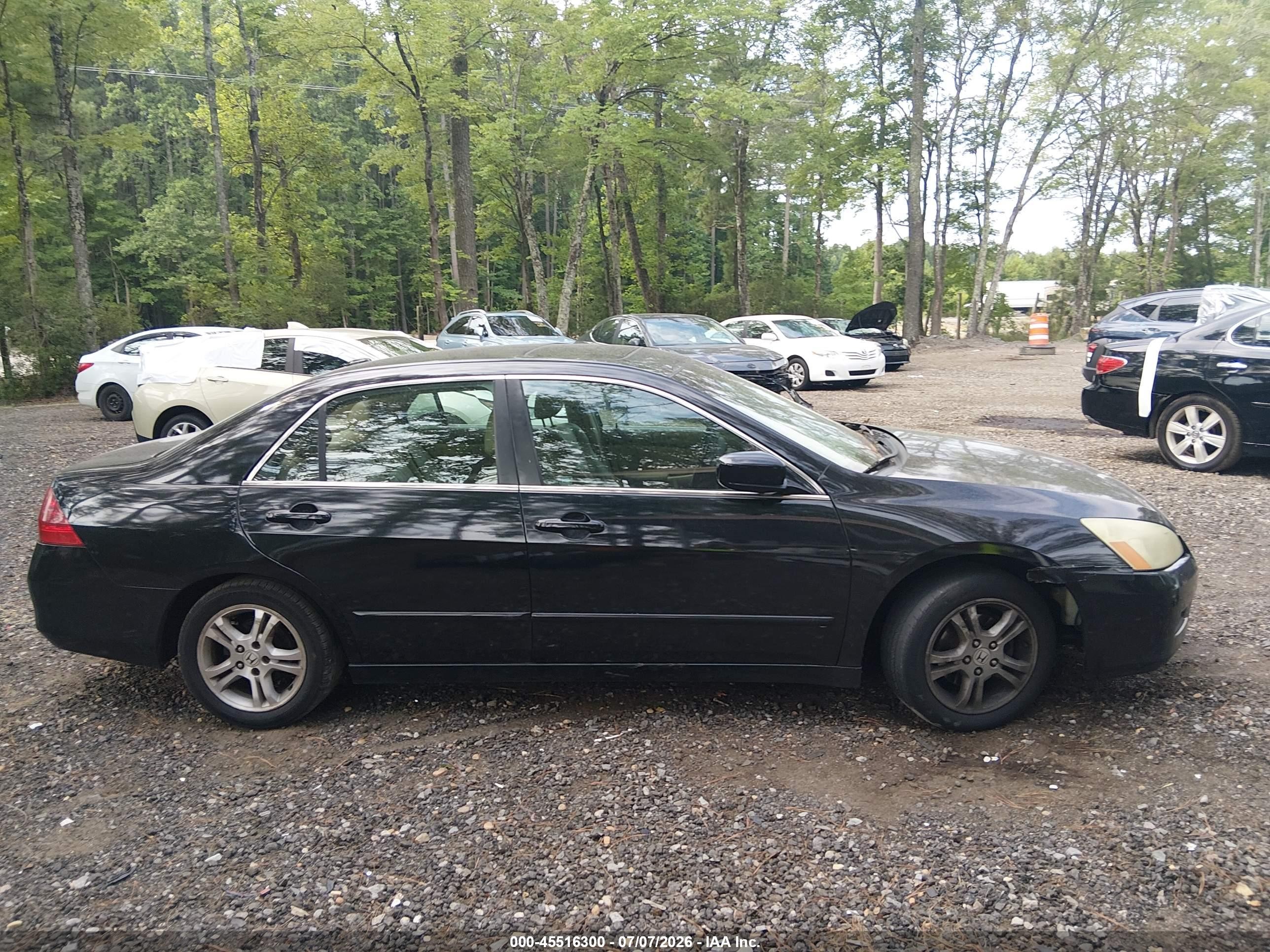 2007 Honda Accord 2.4 Ex Черный vin: 1HGCM56887A136426