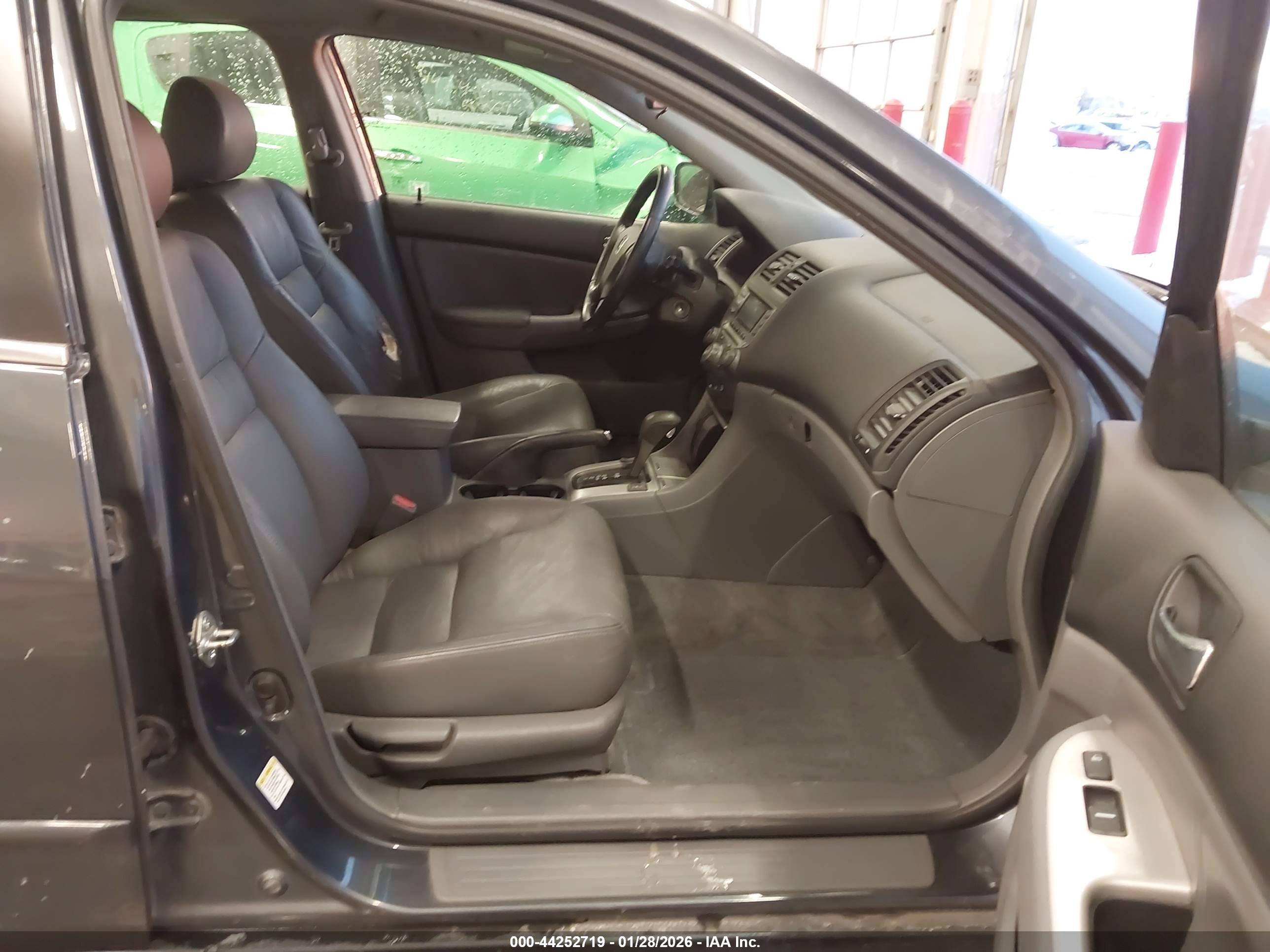 2007 Honda Accord 2.4 Ex Gray vin: 1HGCM56887A208077