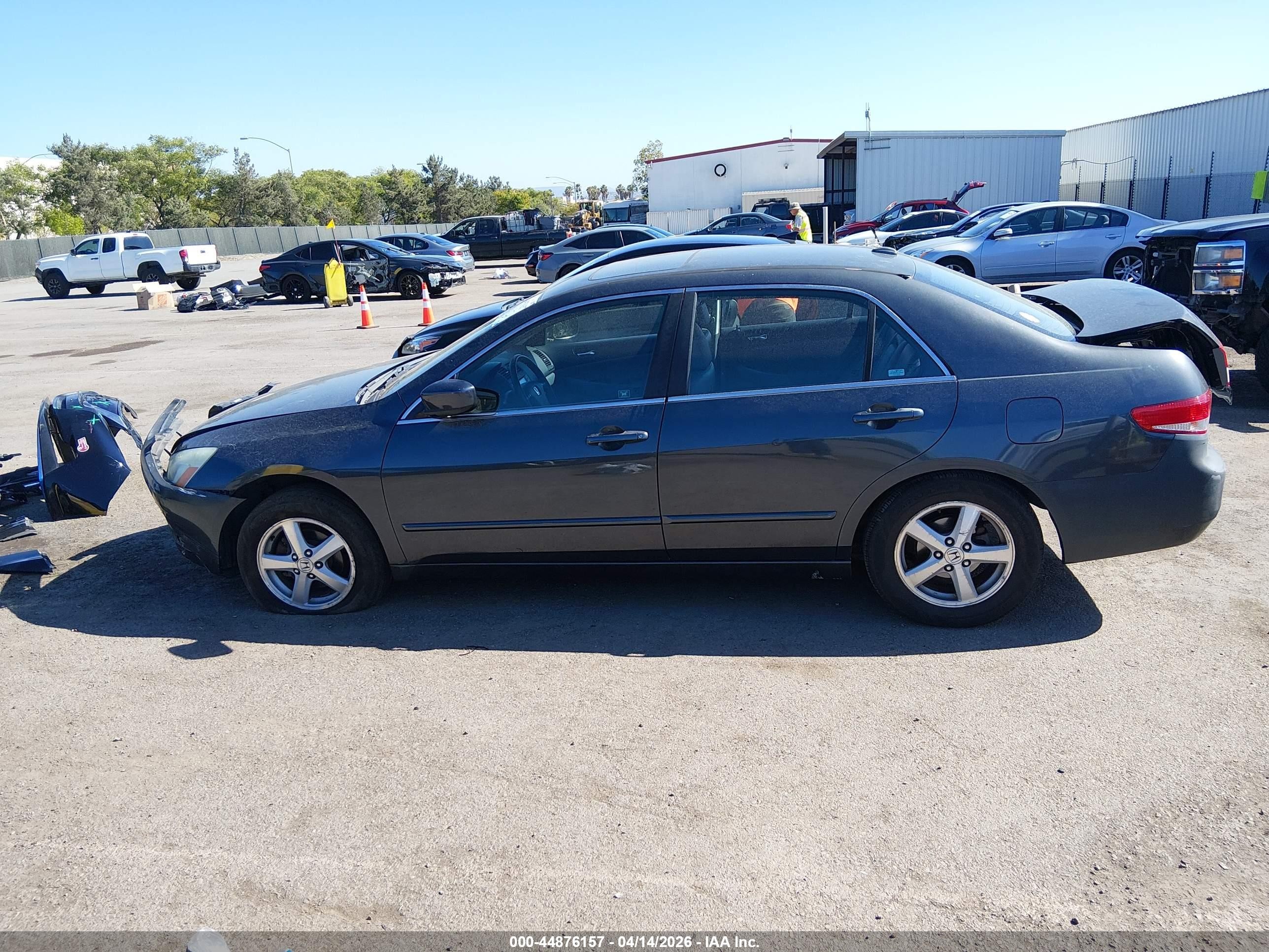 2004 Honda Accord 2.4 Ex Gray vin: 1HGCM56894A027128