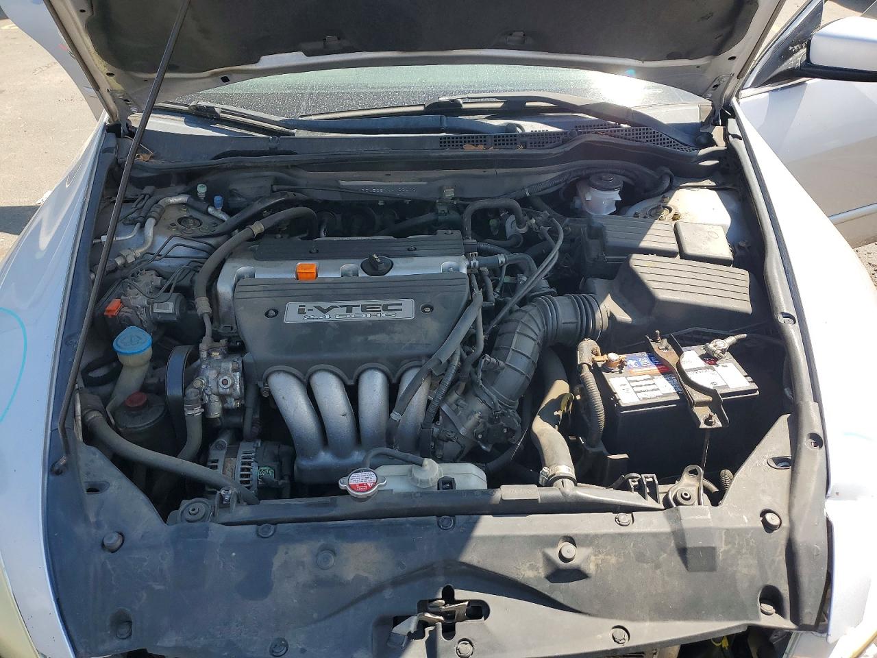 2004 Honda Accord Ex Серебряный vin: 1HGCM56894A122403
