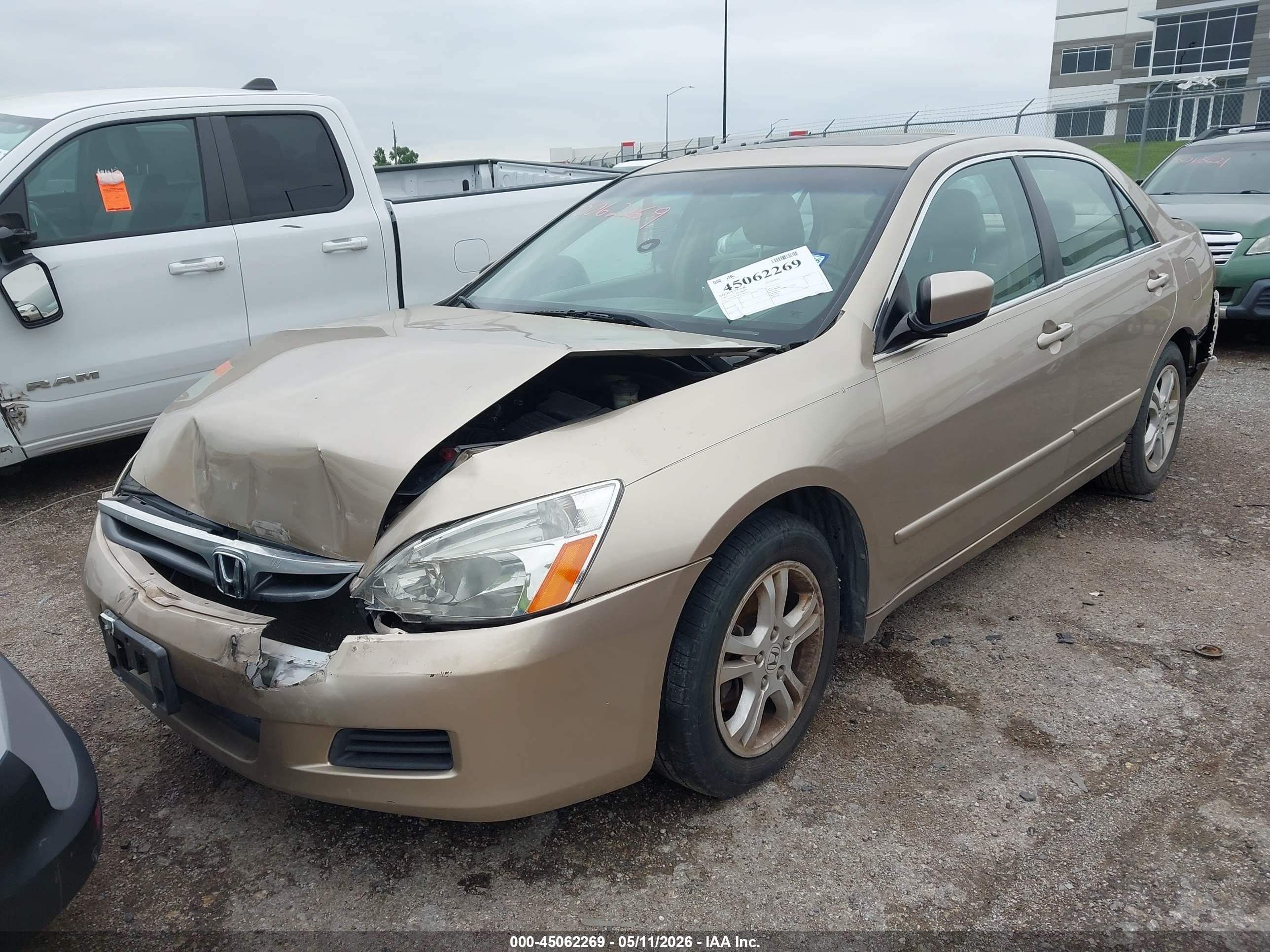 2007 Honda Accord 2.4 Ex Champagne vin: 1HGCM56897A061901