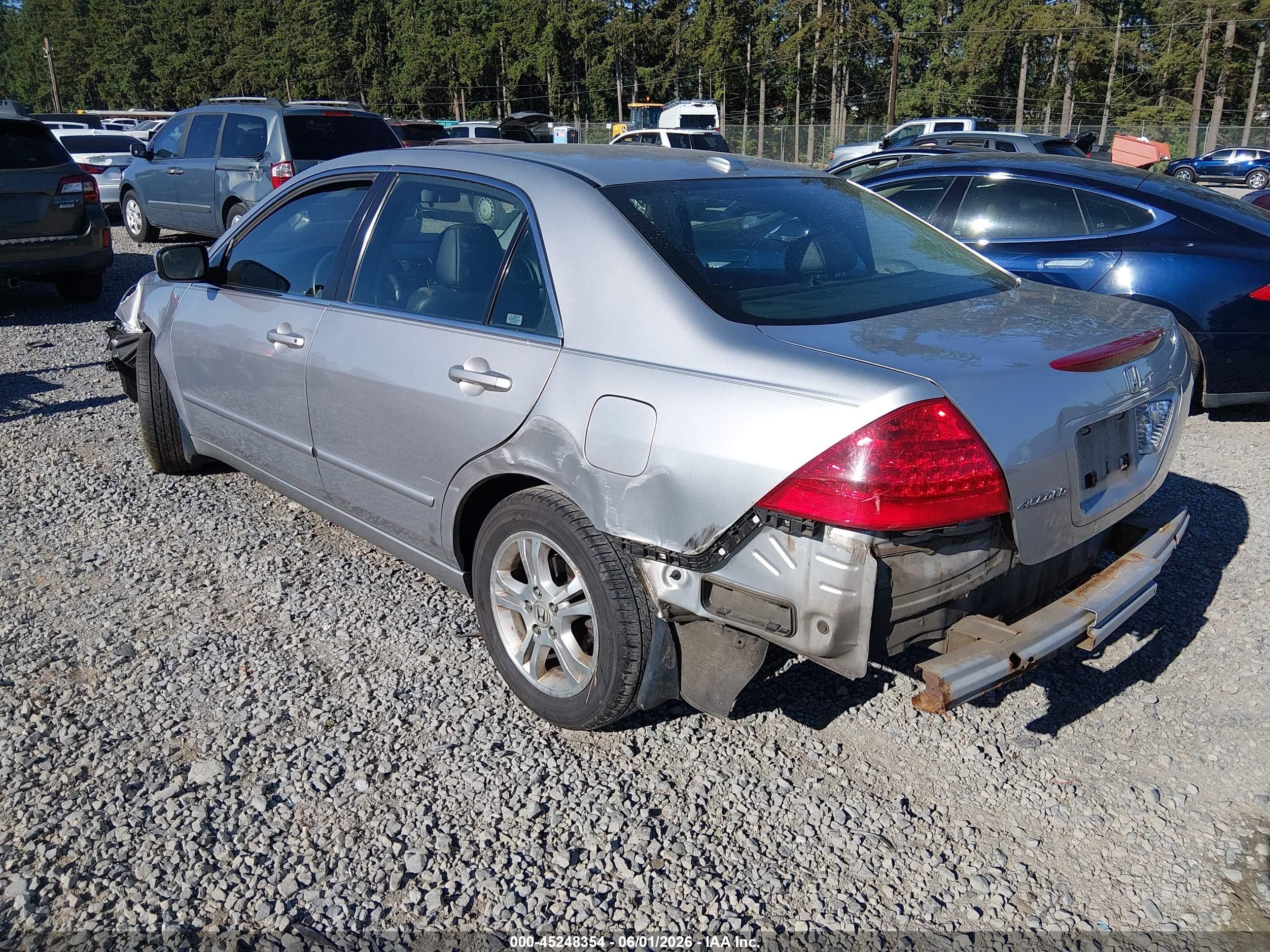2007 Honda Accord 2.4 Ex Silver vin: 1HGCM56897A067651
