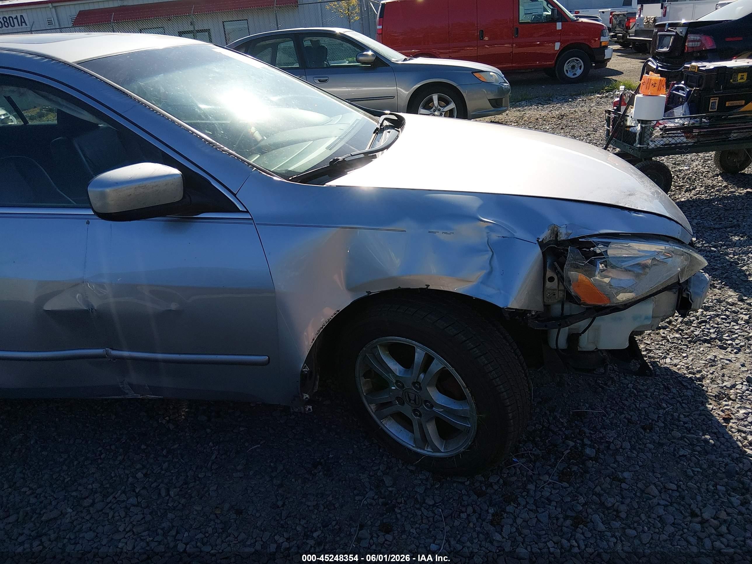 2007 Honda Accord 2.4 Ex Silver vin: 1HGCM56897A067651