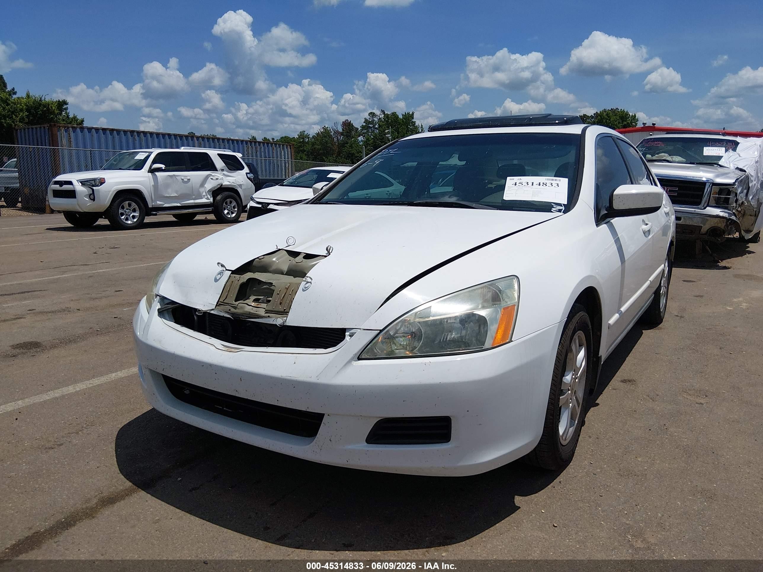 2007 Honda Accord 2.4 Ex White vin: 1HGCM56897A111793