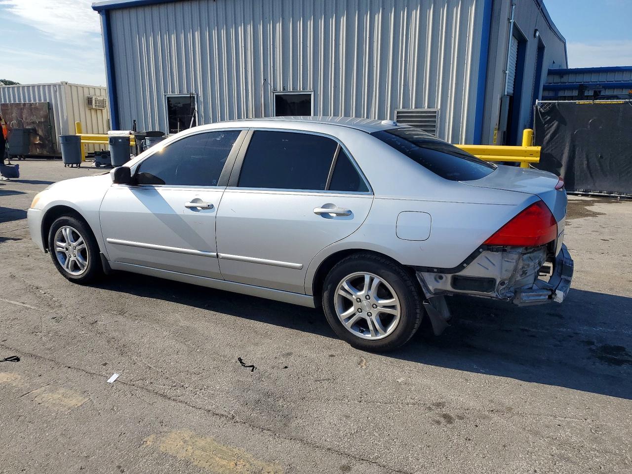 2007 Honda Accord Ex Silver vin: 1HGCM56897A175820