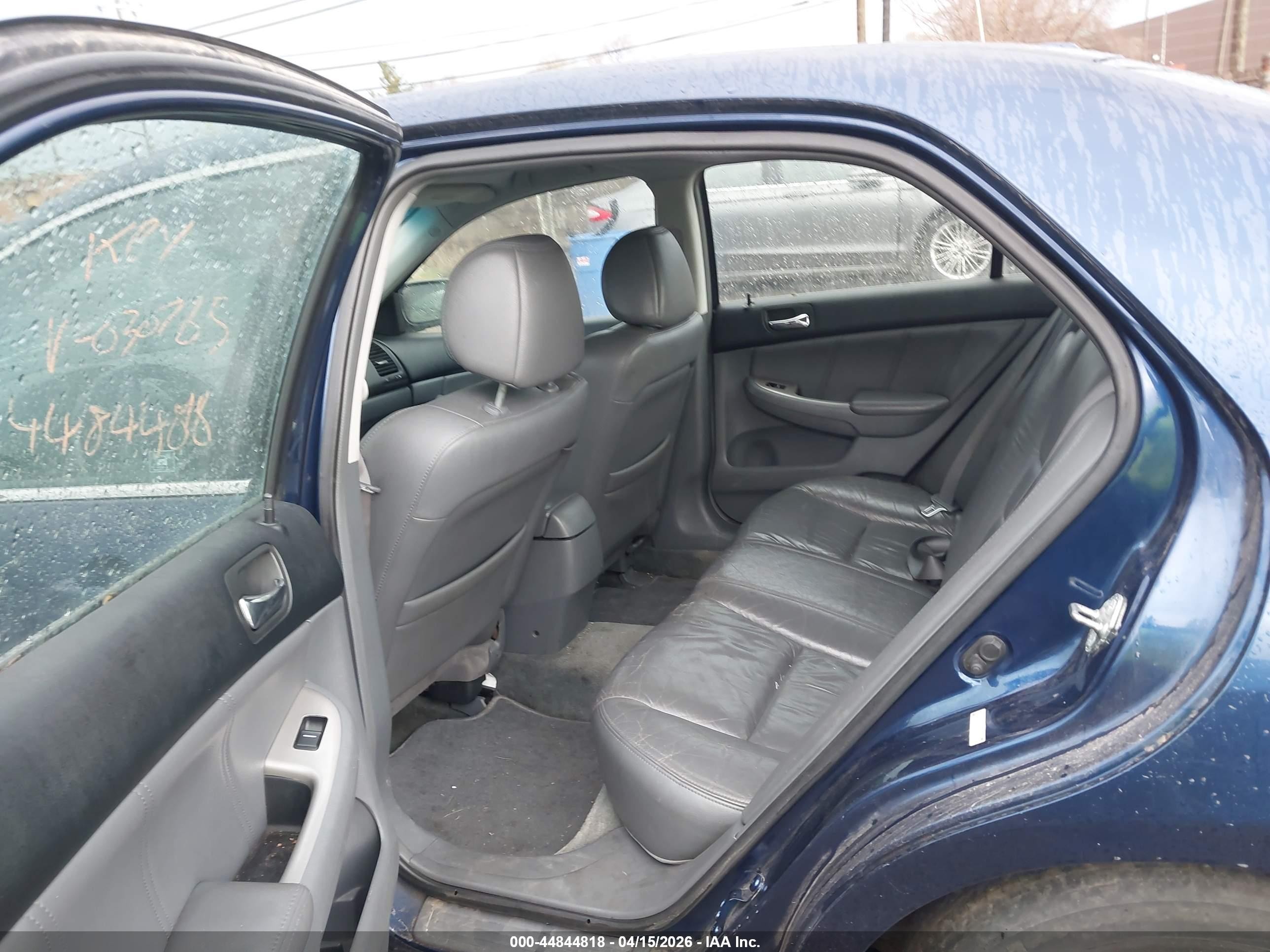 2004 Honda Accord 2.4 Ex Blue vin: 1HGCM568X4A030765