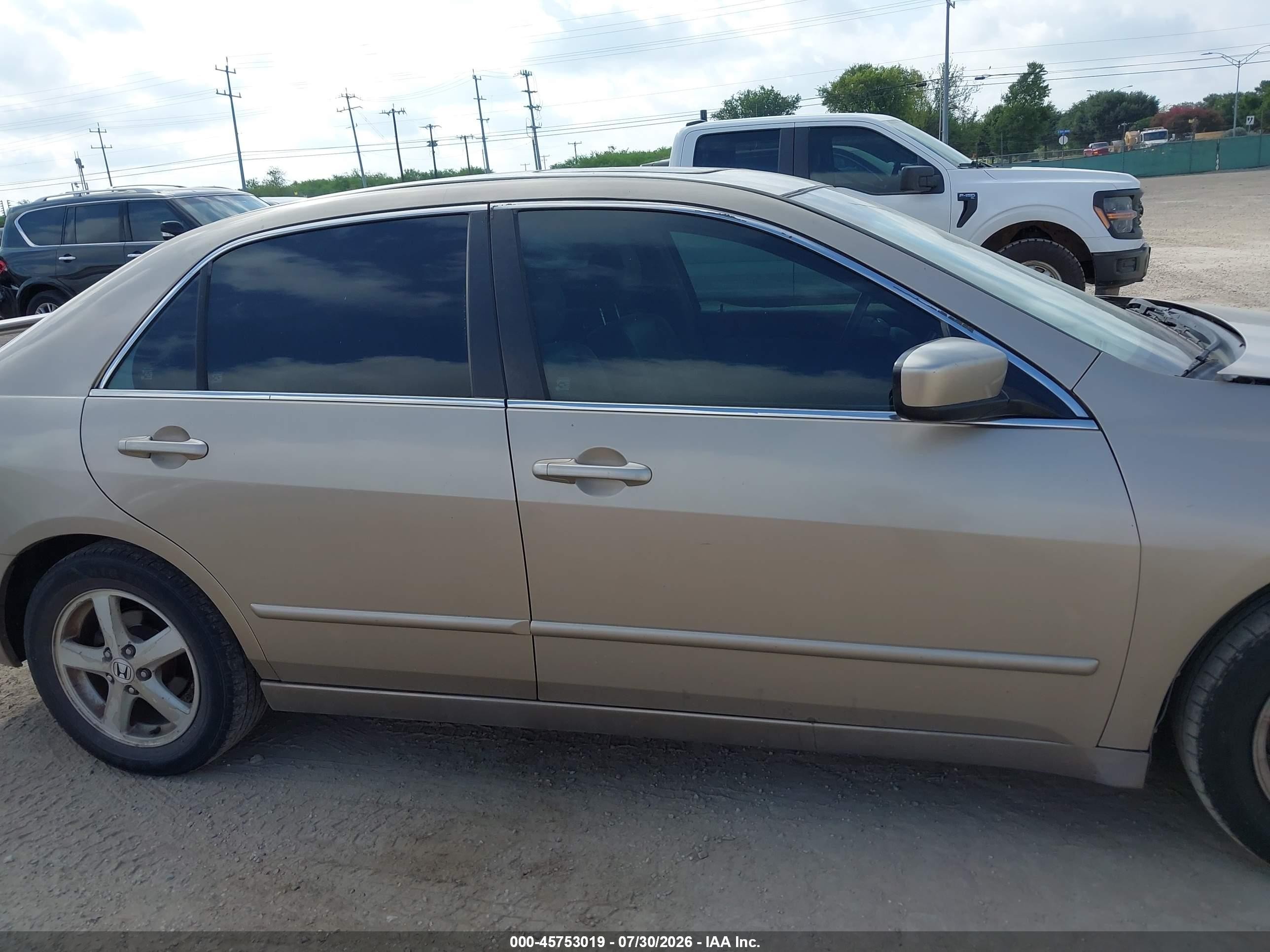 2004 Honda Accord 2.4 Ex Gold vin: 1HGCM568X4A060459
