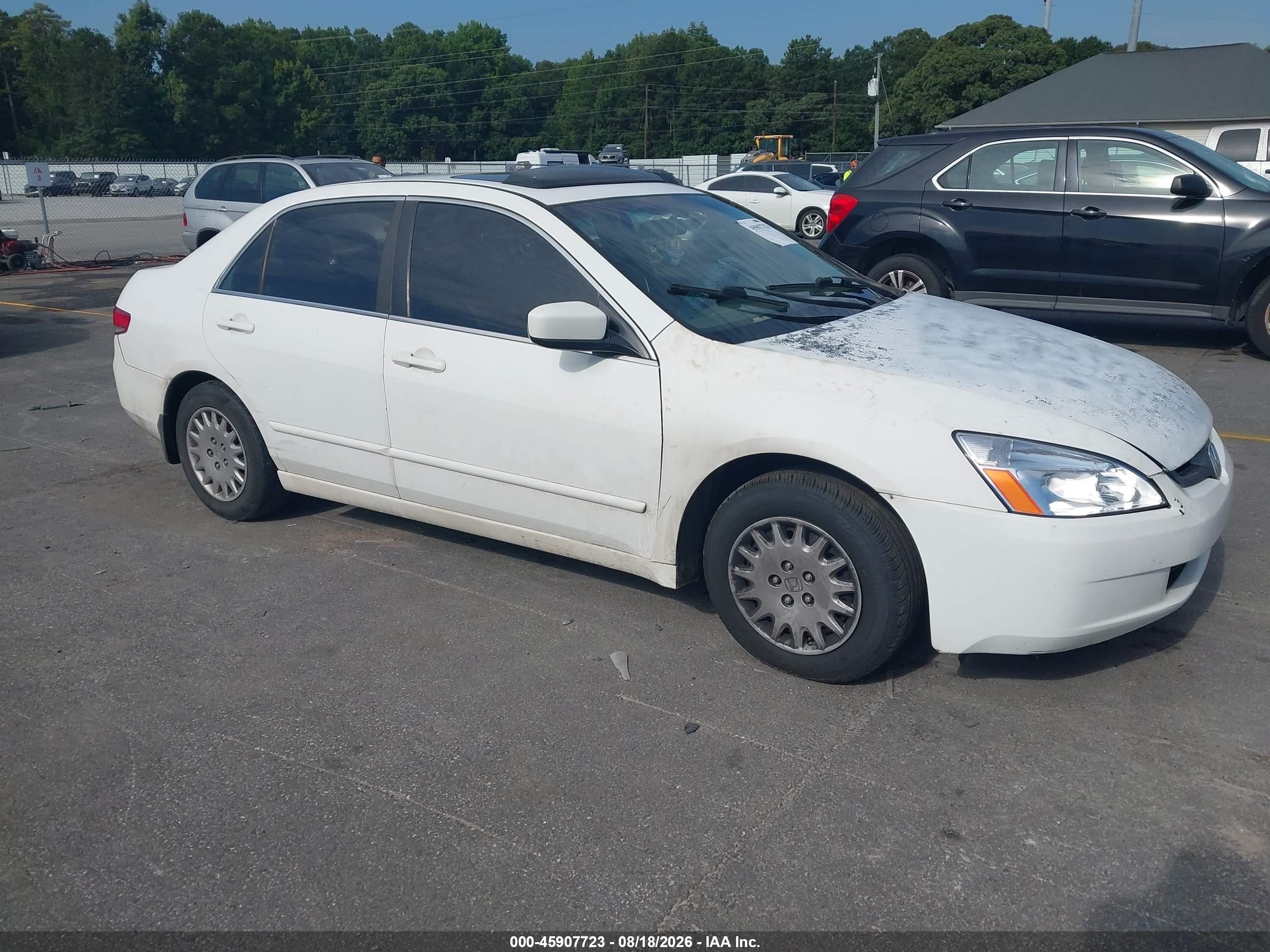 2004 Honda Accord 2.4 Ex White vin: 1HGCM568X4A076712