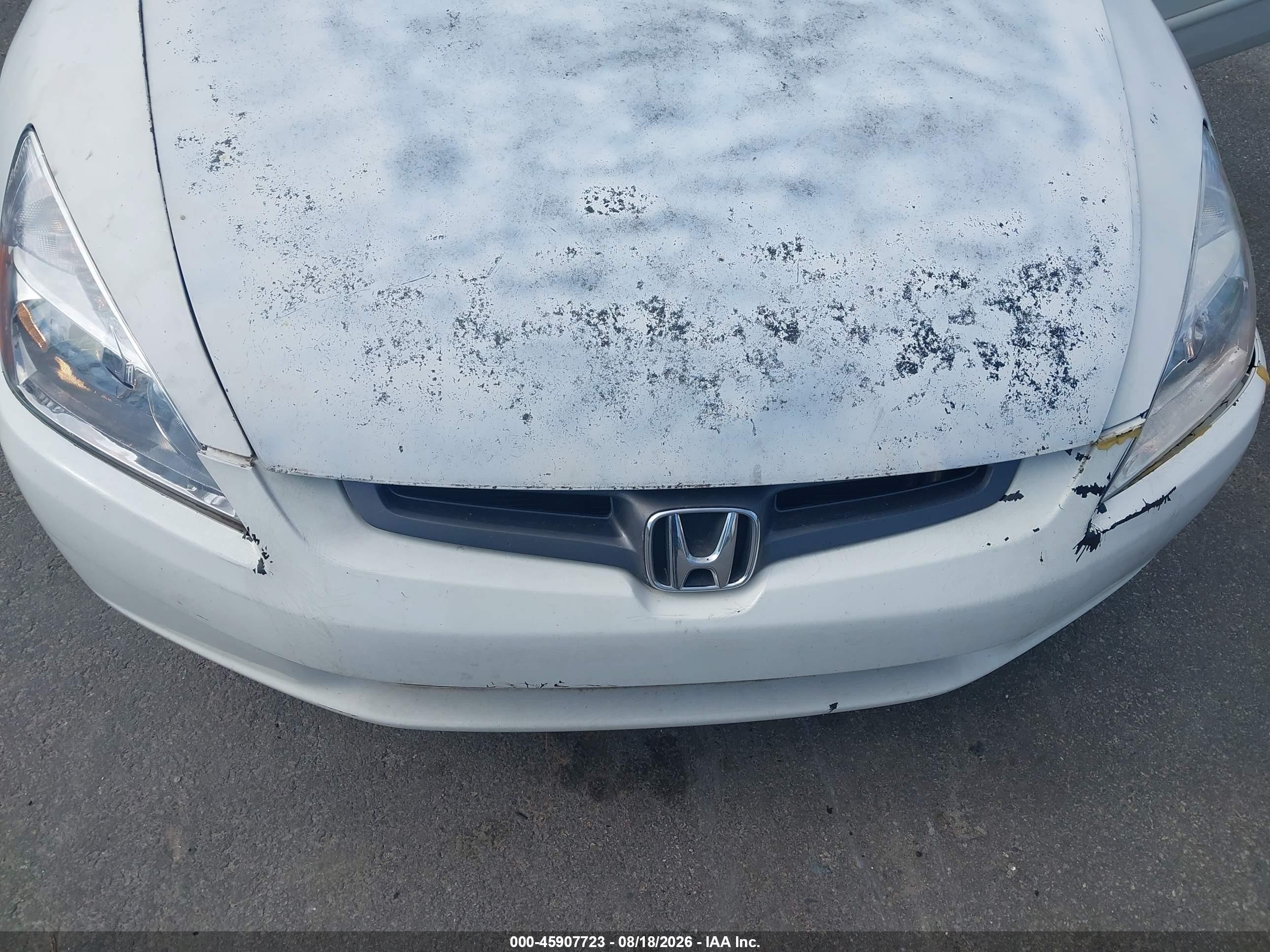 2004 Honda Accord 2.4 Ex White vin: 1HGCM568X4A076712