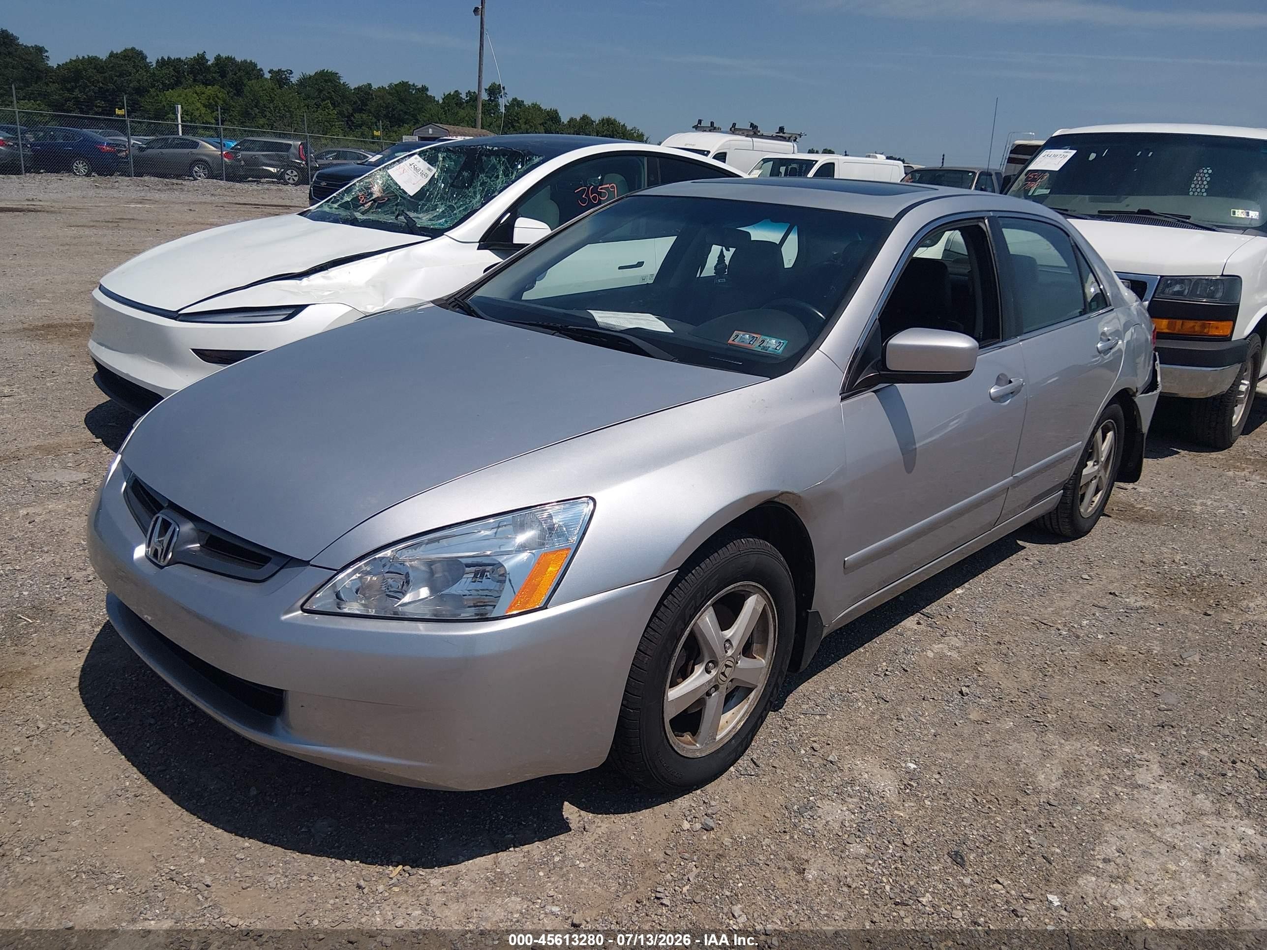 2004 Honda Accord 2.4 Ex Silver vin: 1HGCM568X4A086186