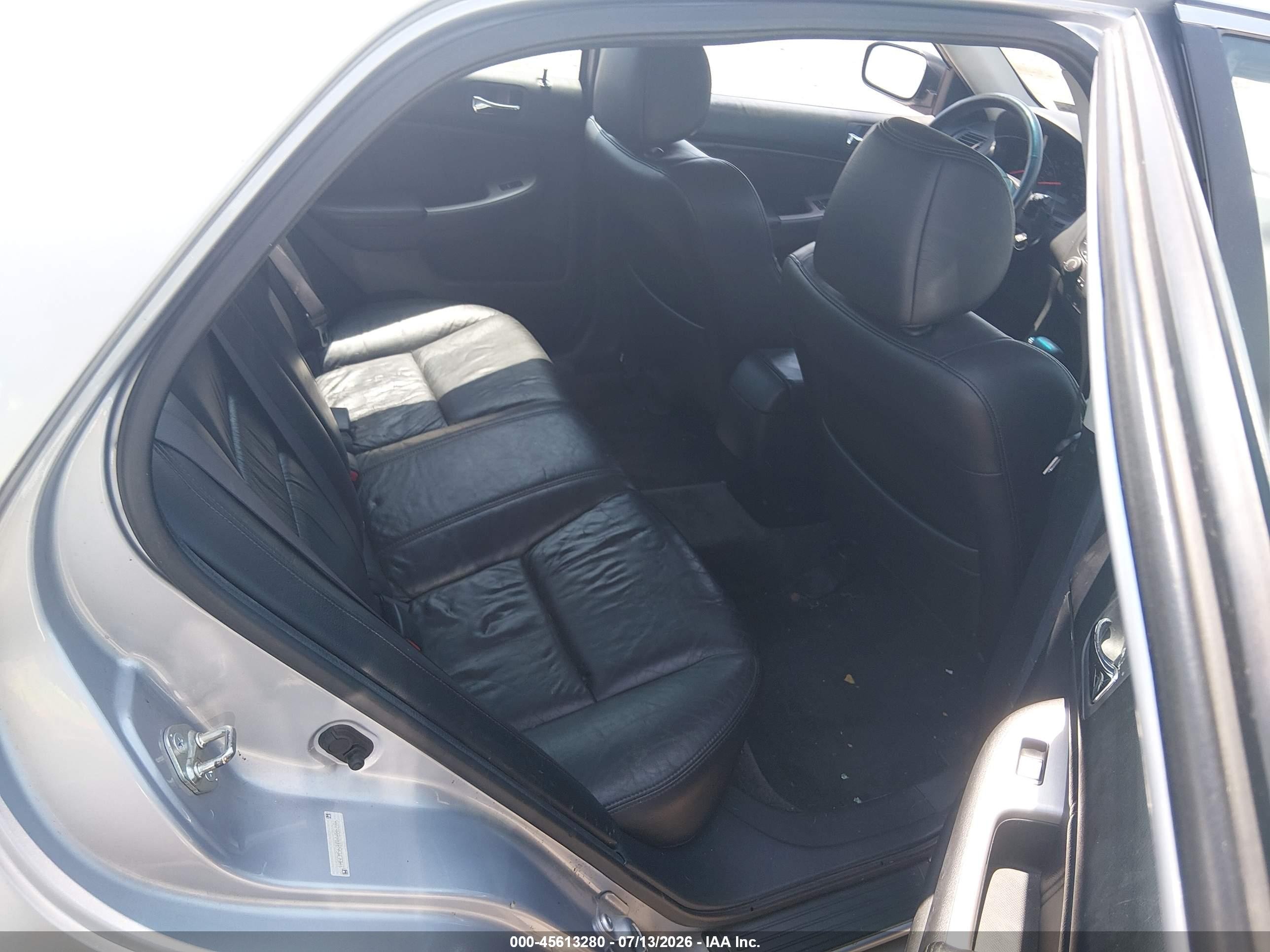 2004 Honda Accord 2.4 Ex Silver vin: 1HGCM568X4A086186
