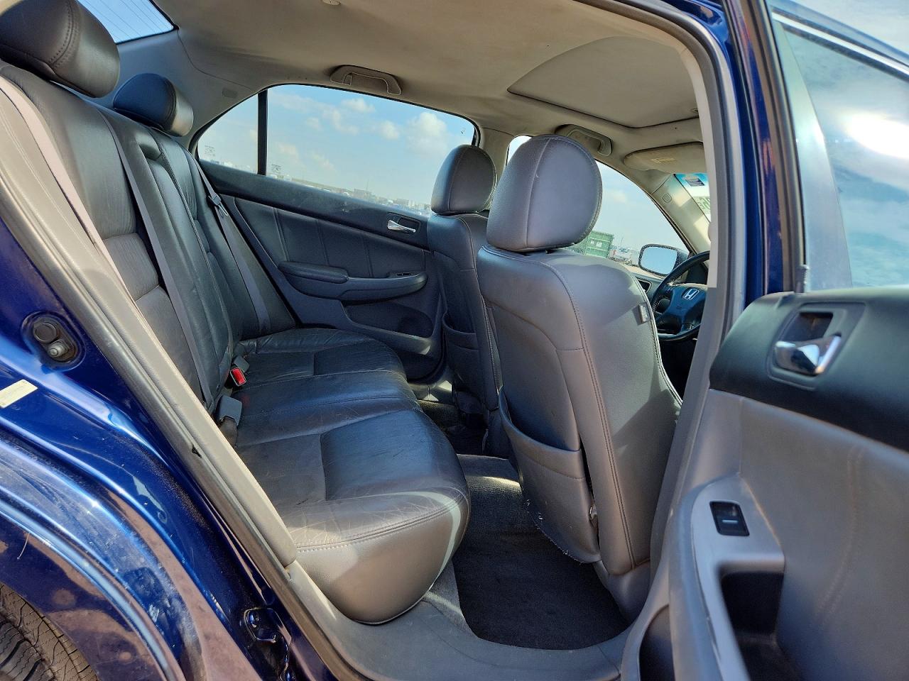 2004 Honda Accord Ex Blue vin: 1HGCM568X4A161064