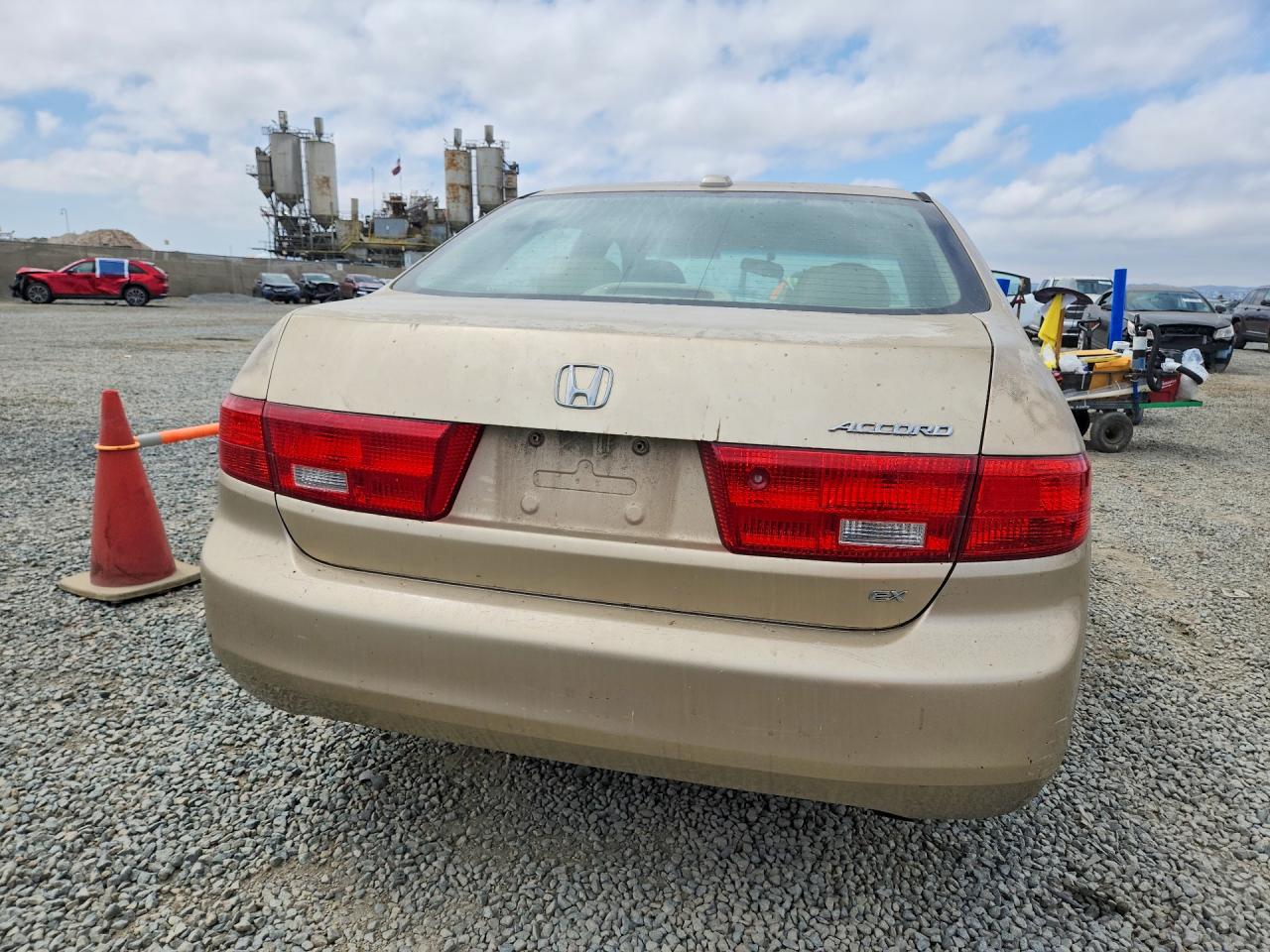 2005 Honda Accord Ex Gold vin: 1HGCM568X5A083094