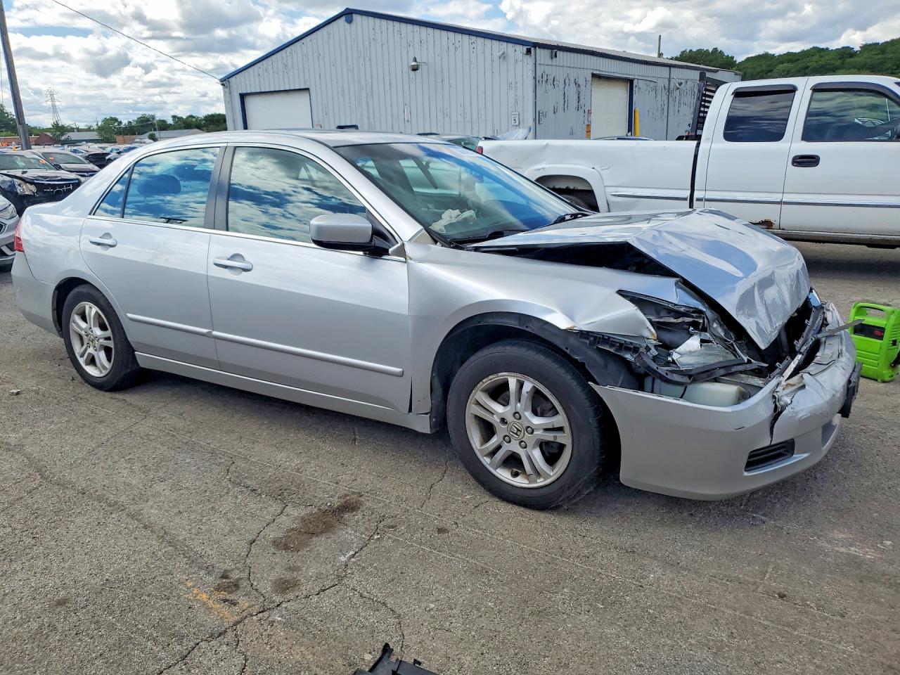2006 Honda Accord Ex Silver vin: 1HGCM568X6A085378