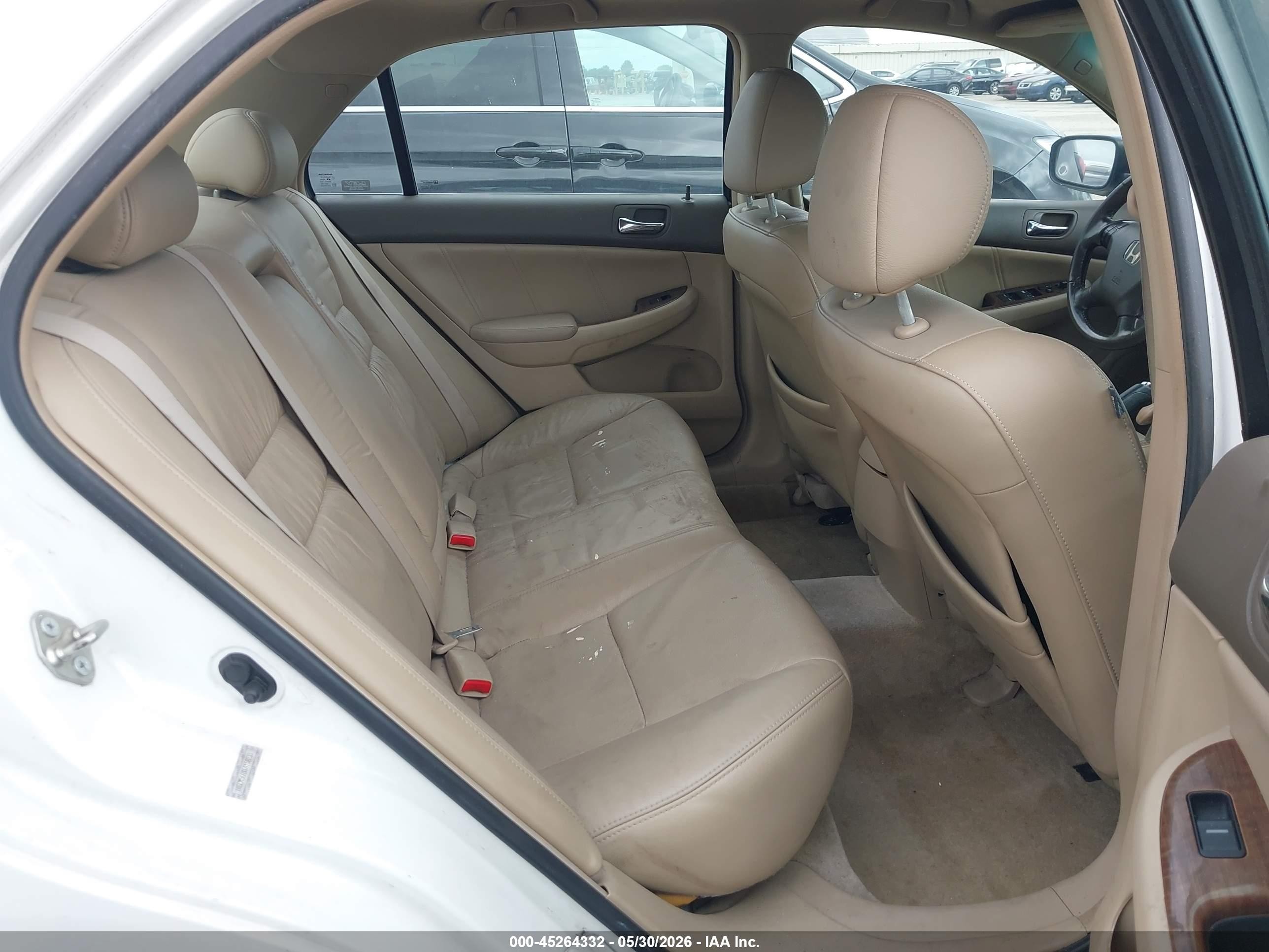 2006 Honda Accord 2.4 Ex White vin: 1HGCM568X6A158233