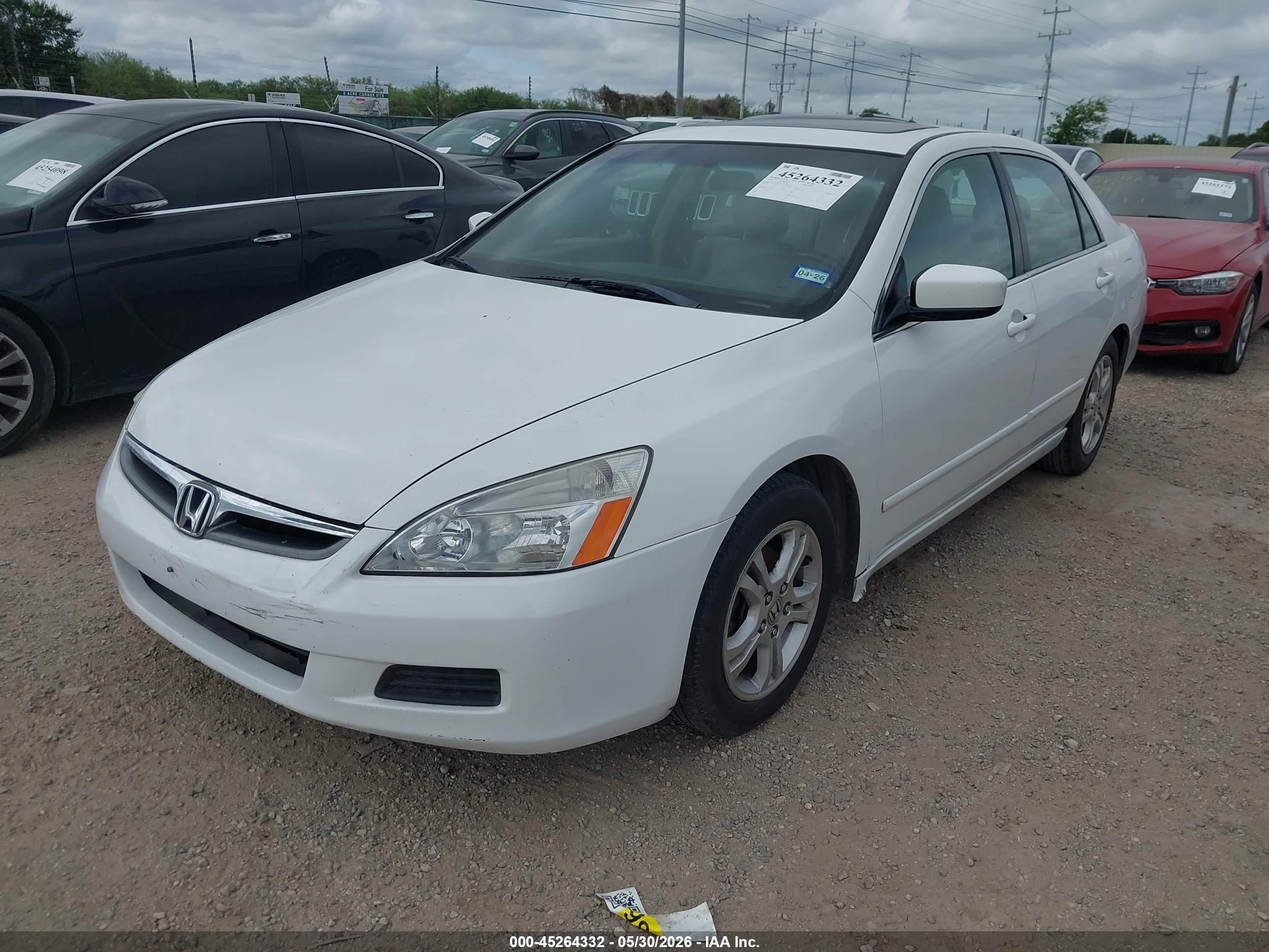 2006 Honda Accord 2.4 Ex White vin: 1HGCM568X6A158233