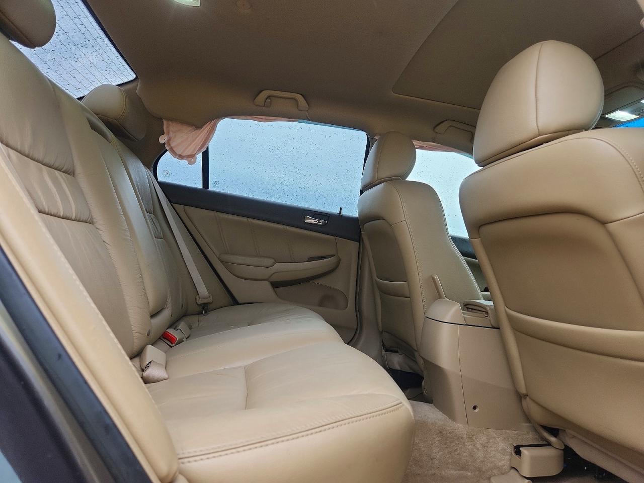 2007 Hond Accord Gray vin: 1HGCM568X7A026641