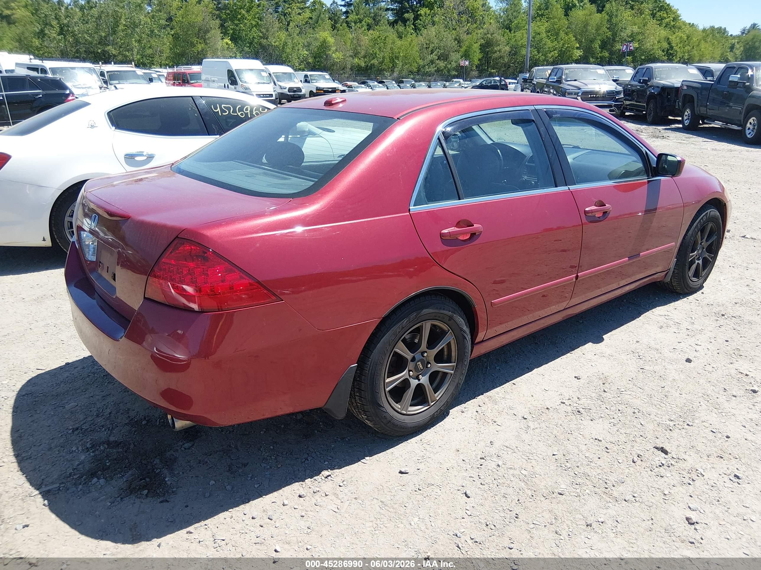 2007 Honda Accord 2.4 Ex Red vin: 1HGCM568X7A070025