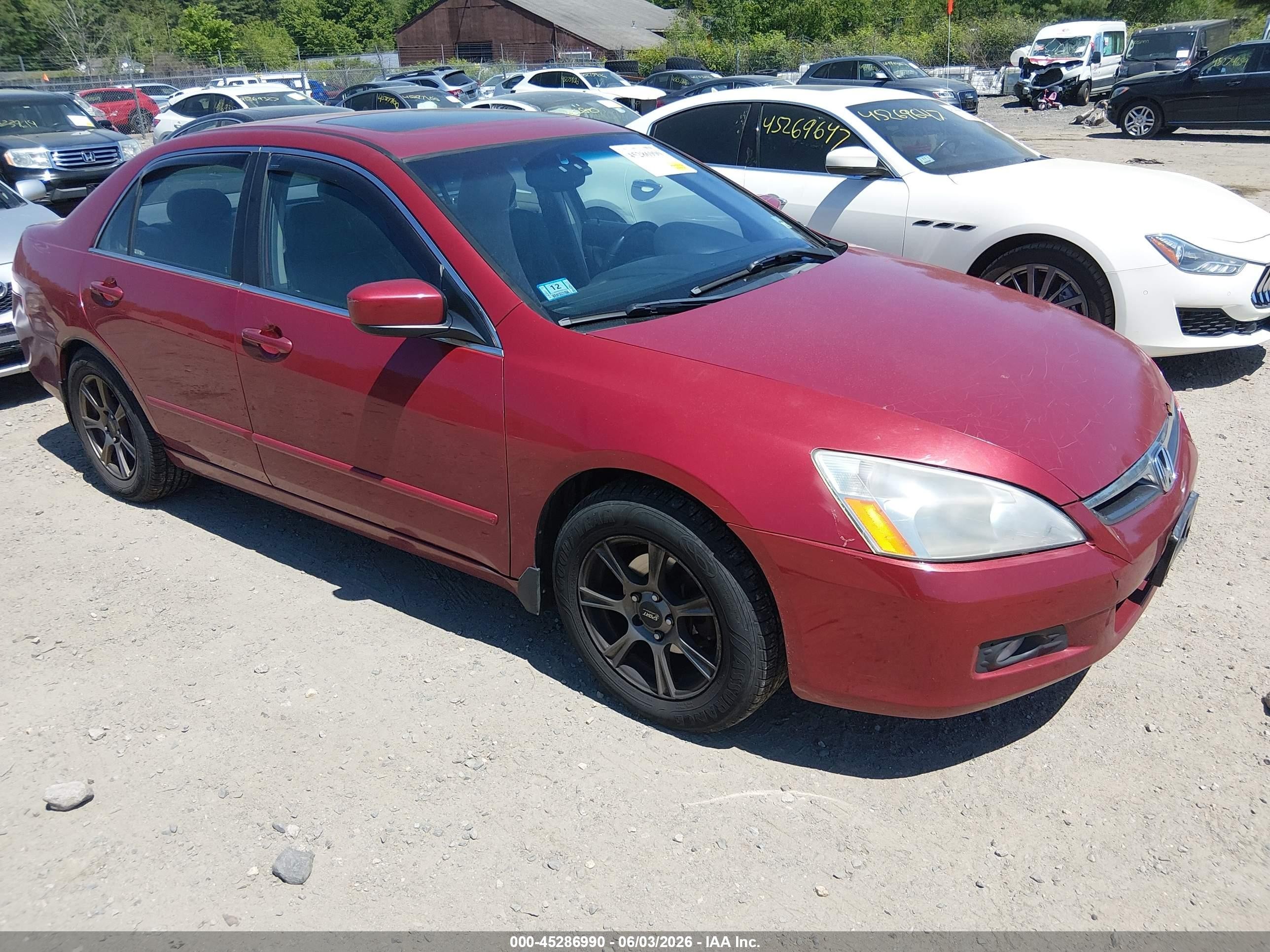 2007 Honda Accord 2.4 Ex Red vin: 1HGCM568X7A070025