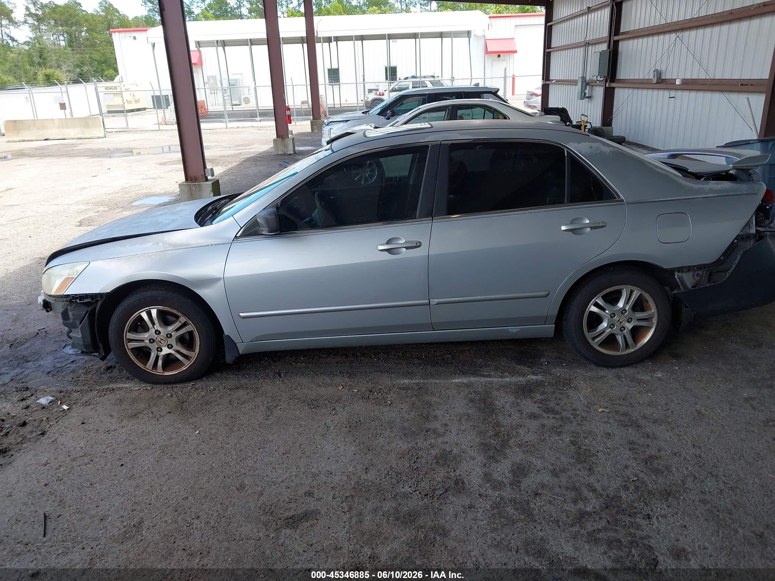 2007 Honda Accord 2.4 Ex Silver vin: 1HGCM568X7A167676