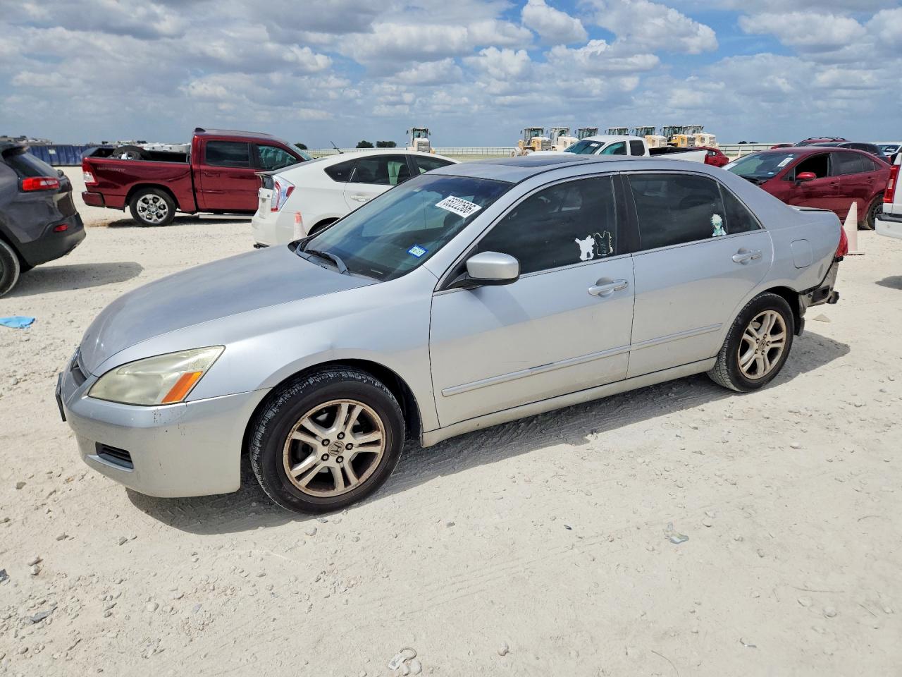 2007 Honda Accord Ex Silver vin: 1HGCM568X7A197311