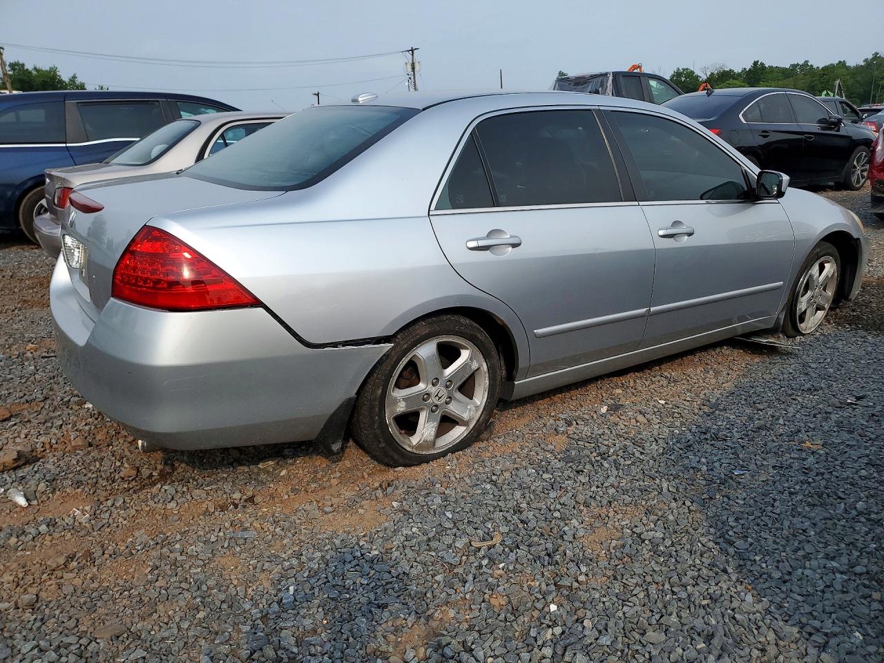 2007 Honda Accord Ex Silver vin: 1HGCM65547A017785