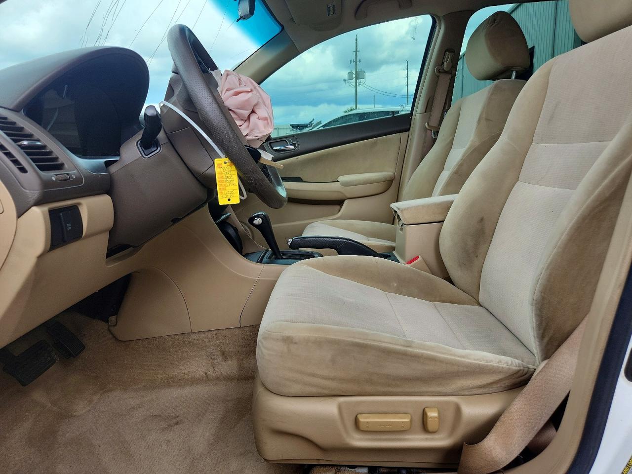 2004 Honda Accord Lx Белый vin: 1HGCM66304A036925