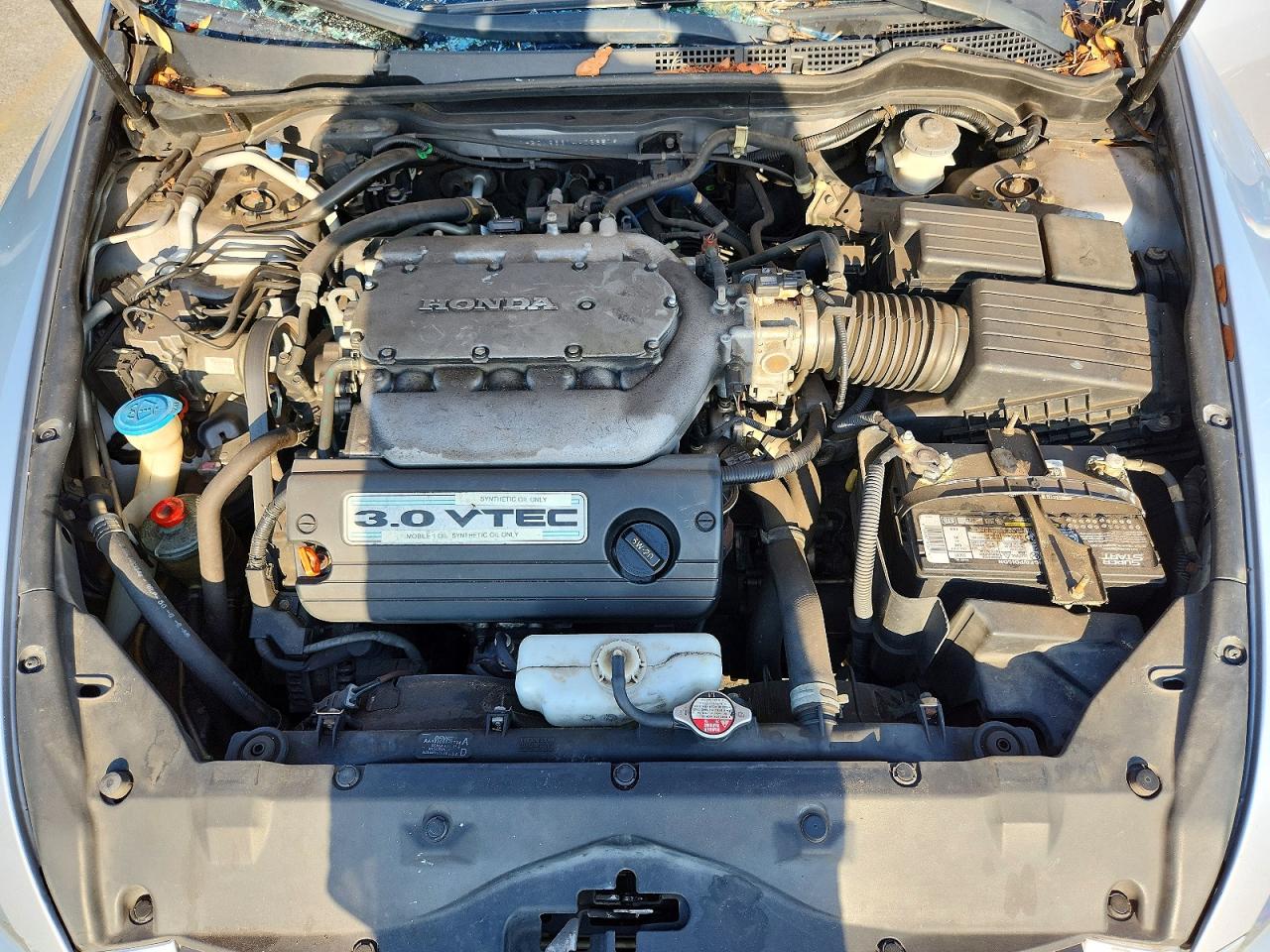 2004 Honda Accord Lx Silver vin: 1HGCM66314A026579