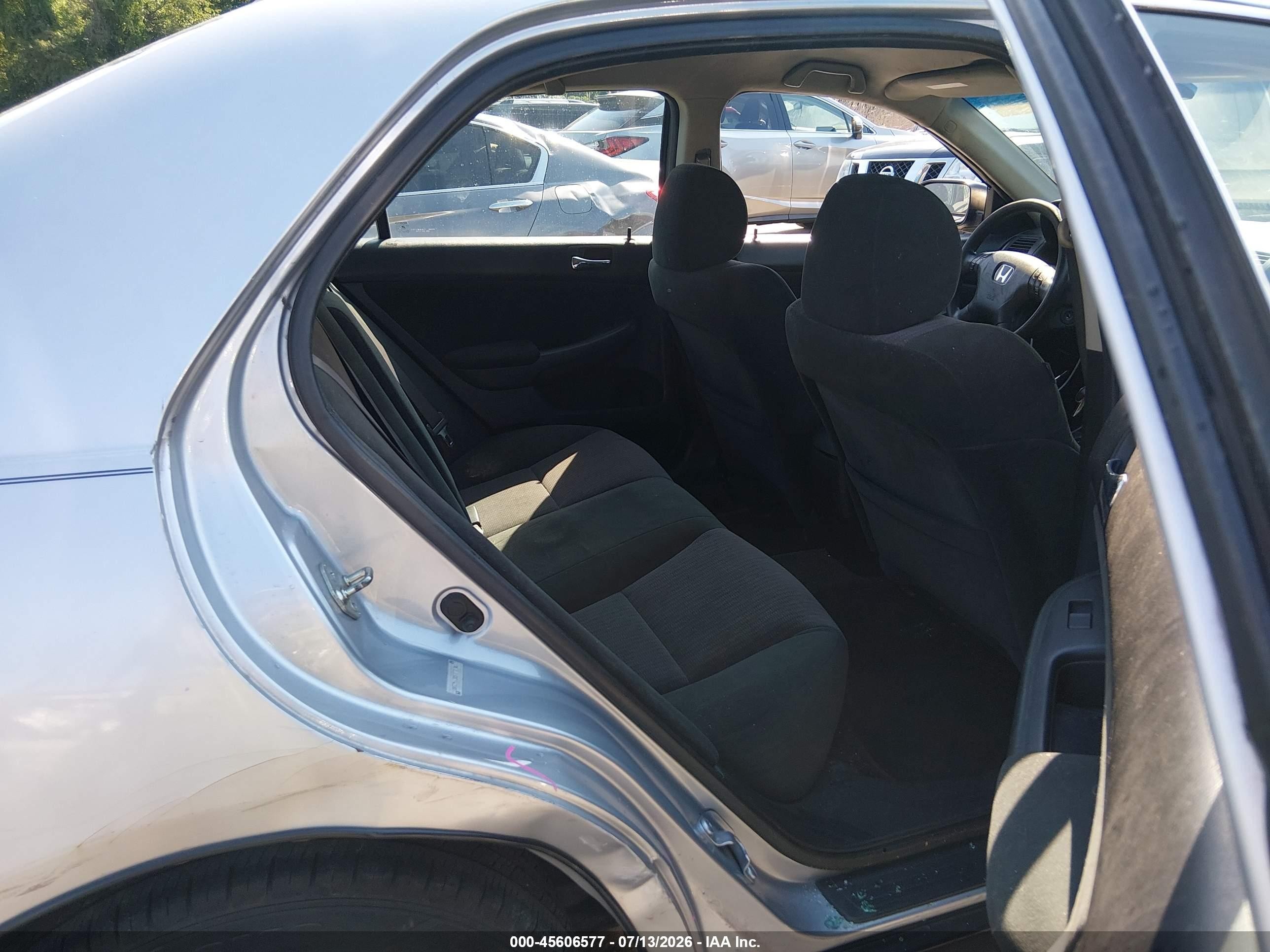 2005 Honda Accord 3.0 Lx Silver vin: 1HGCM66315A070146
