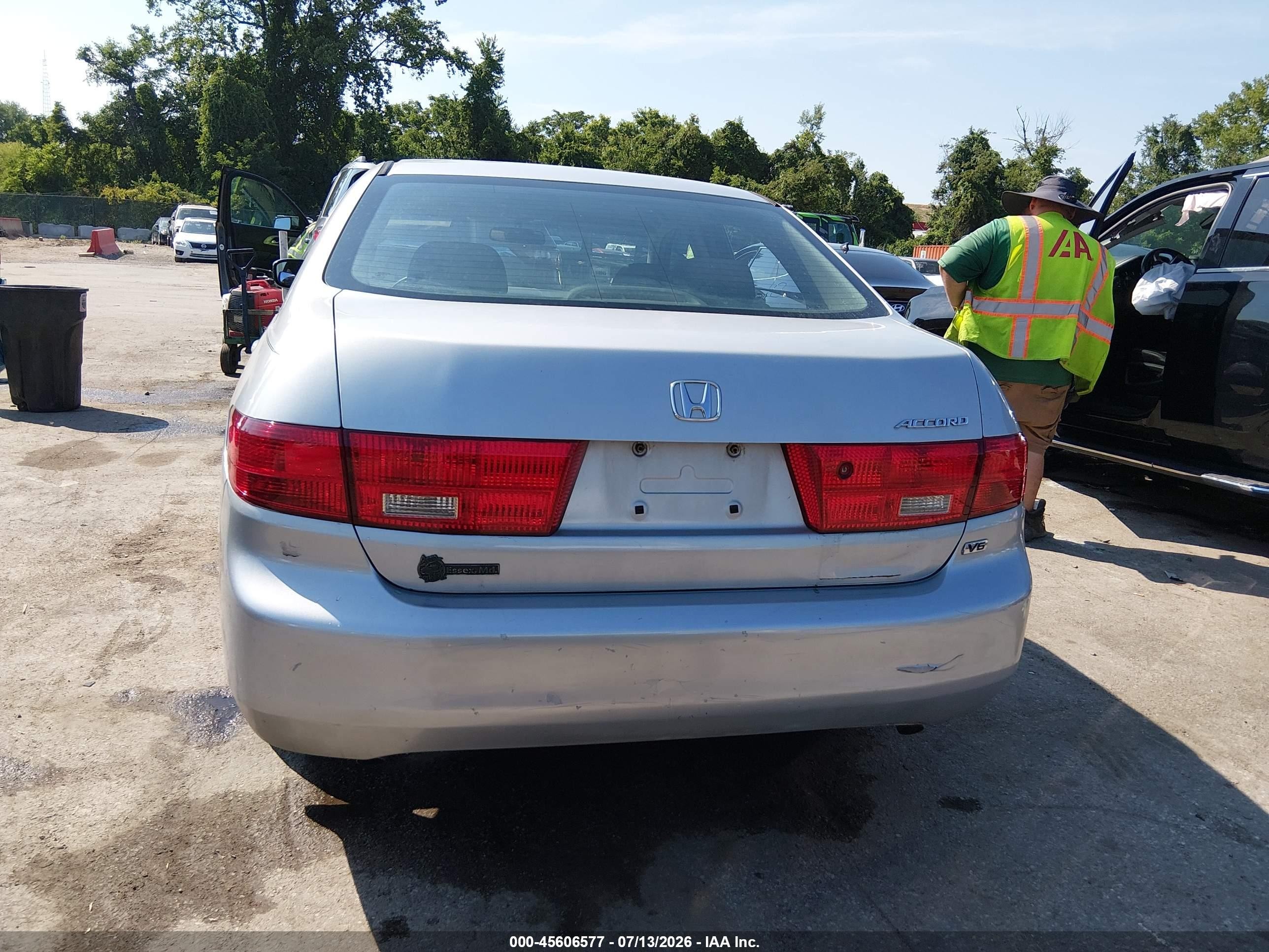 2005 Honda Accord 3.0 Lx Silver vin: 1HGCM66315A070146