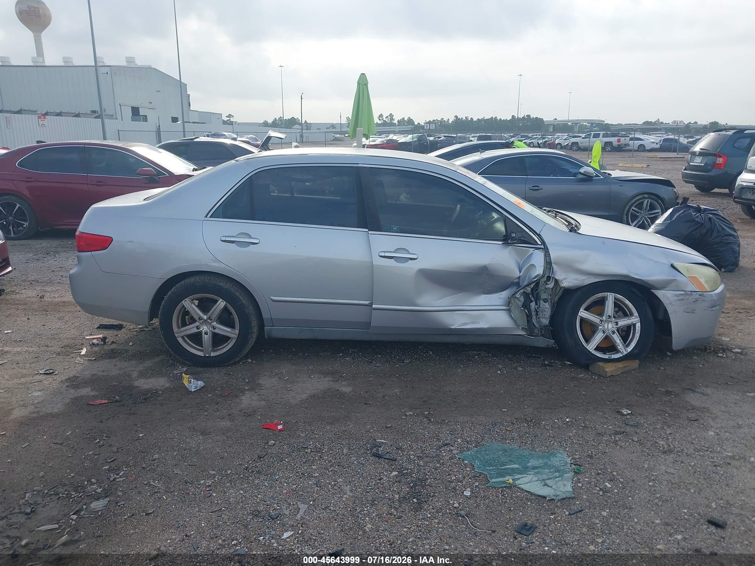 2005 Honda Accord 3.0 Lx Серебряный vin: 1HGCM66325A058622