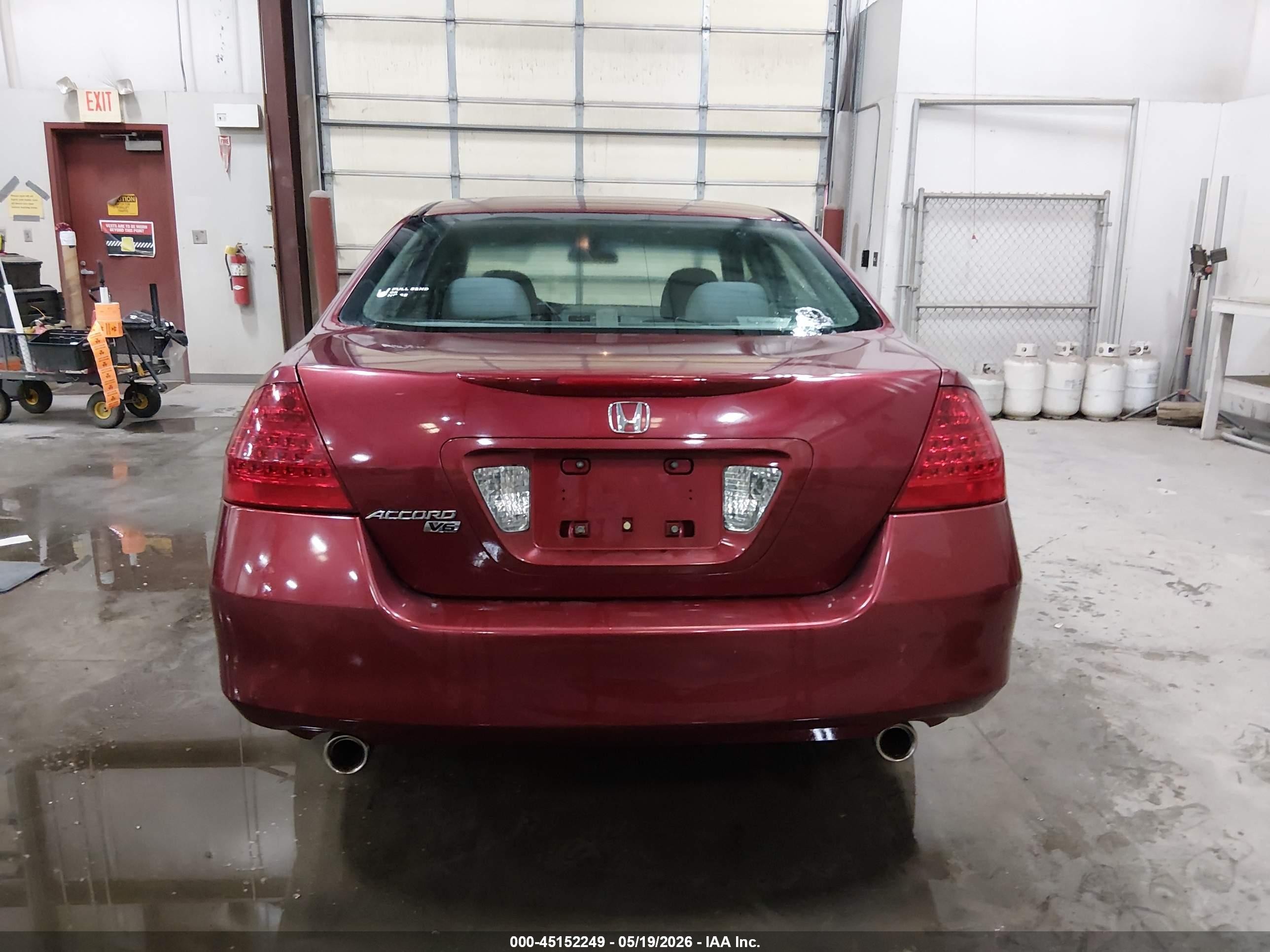 2006 Honda Accord 3.0 Lx Red vin: 1HGCM66326A071808