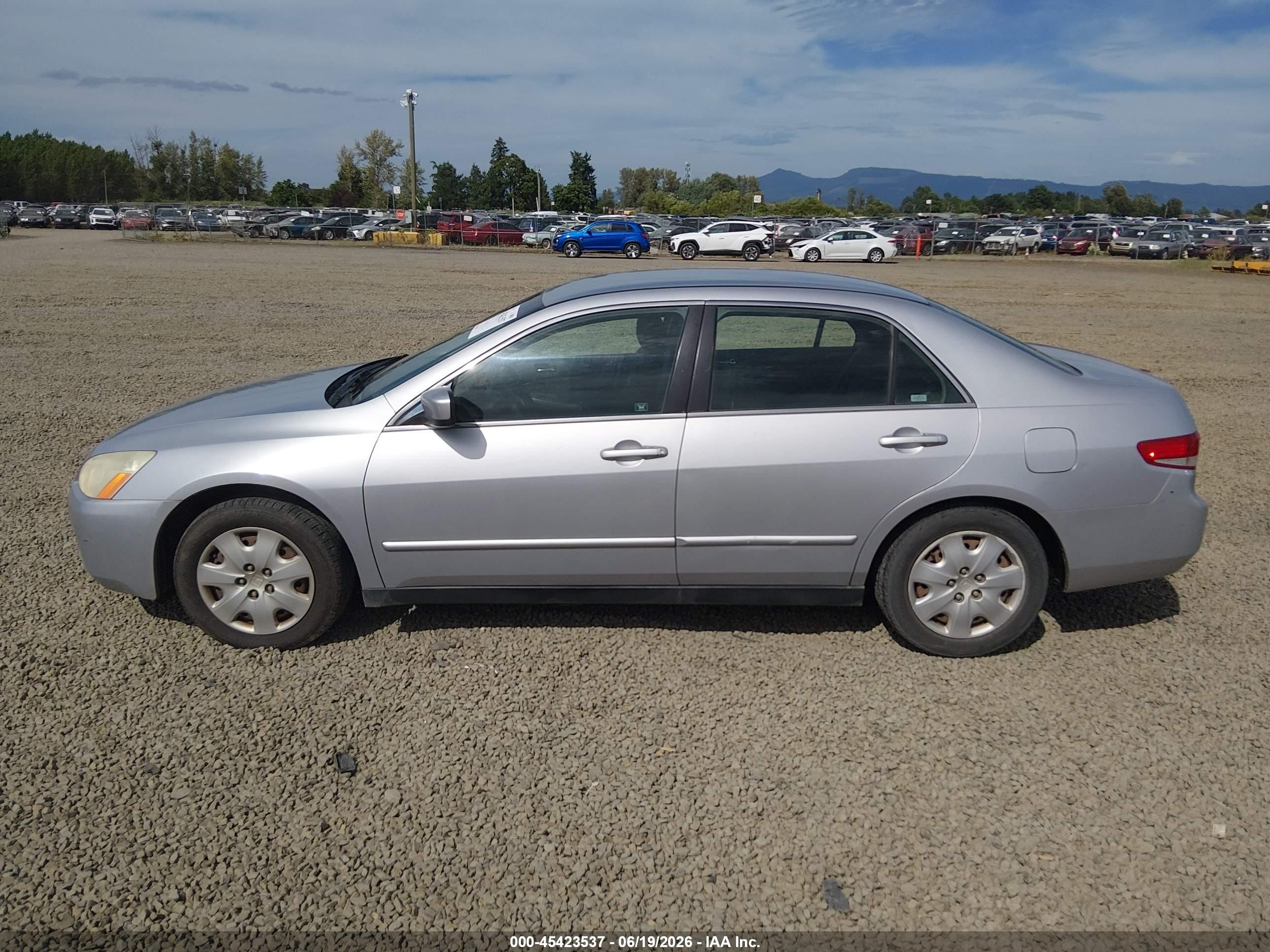 2003 Honda Accord 3.0 Lx Silver vin: 1HGCM66343A015672