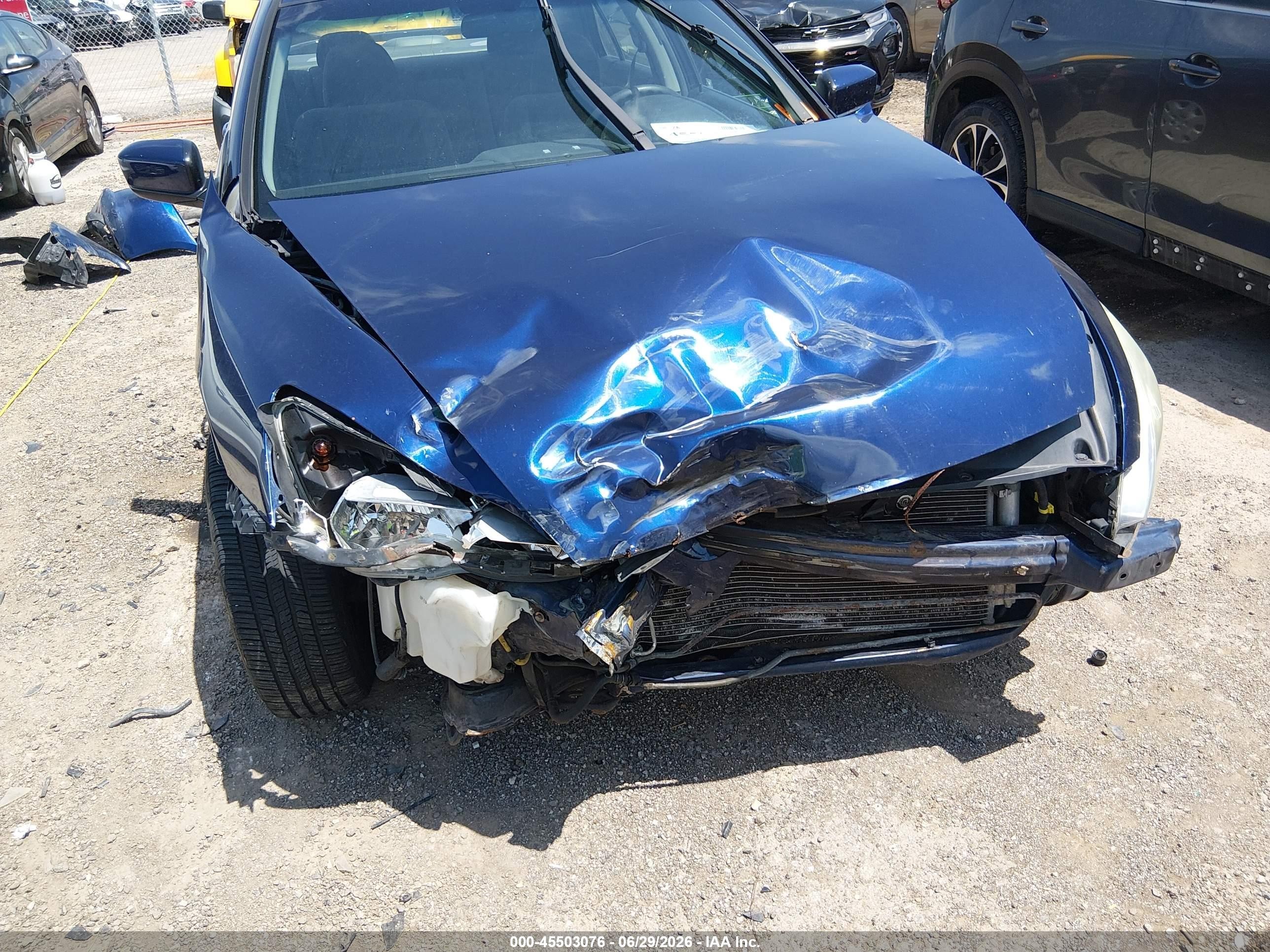 2004 Honda Accord 3.0 Lx Blue vin: 1HGCM66354A010322